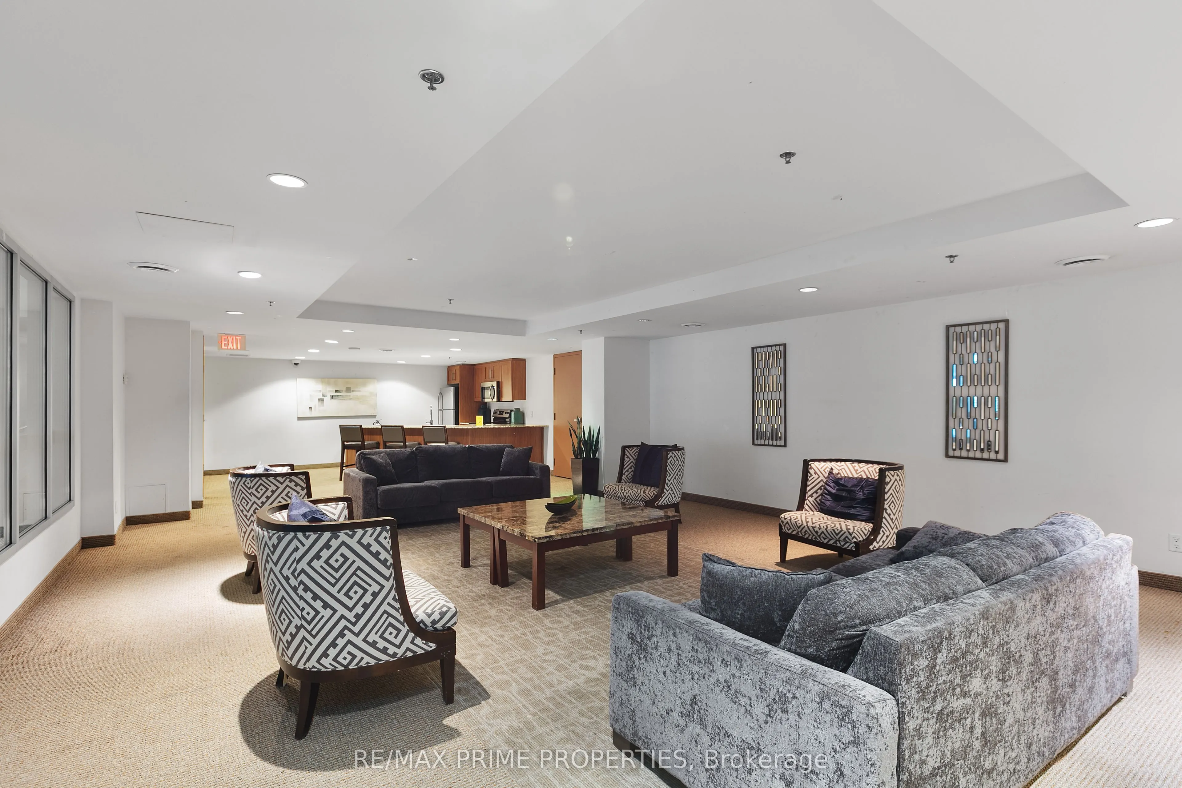 195 Besserer Street, #1306