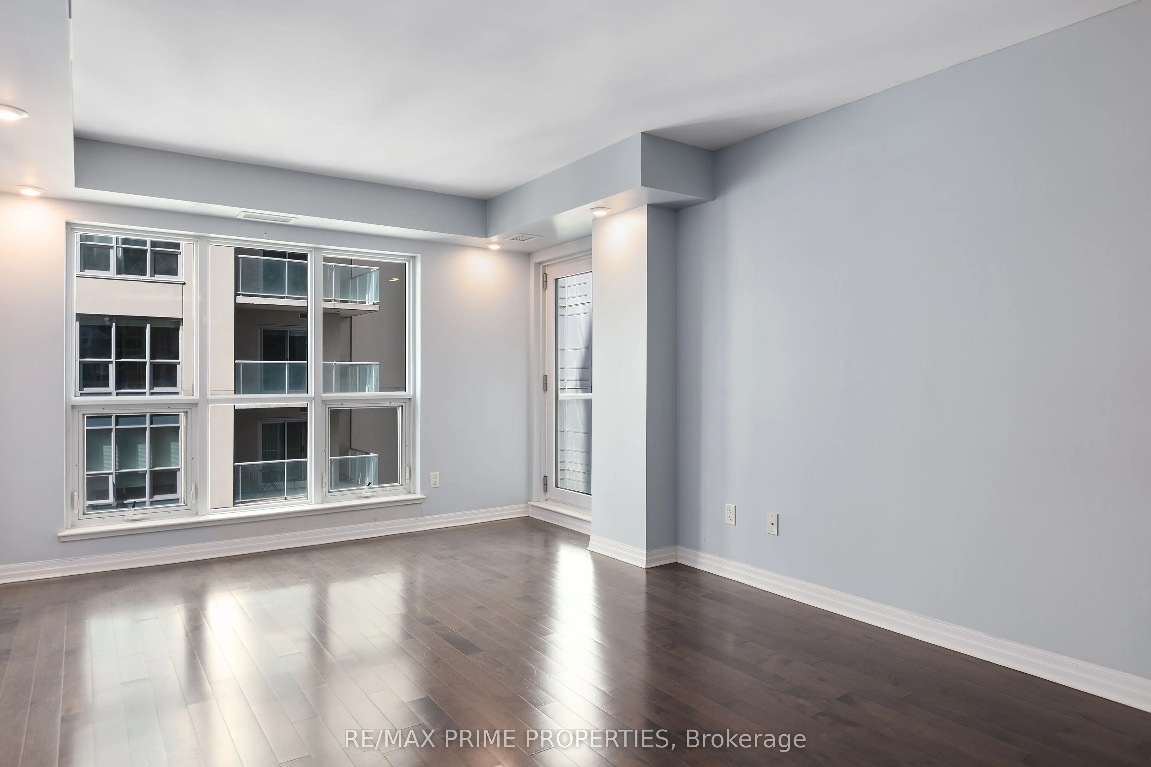 195 Besserer Street, #1306