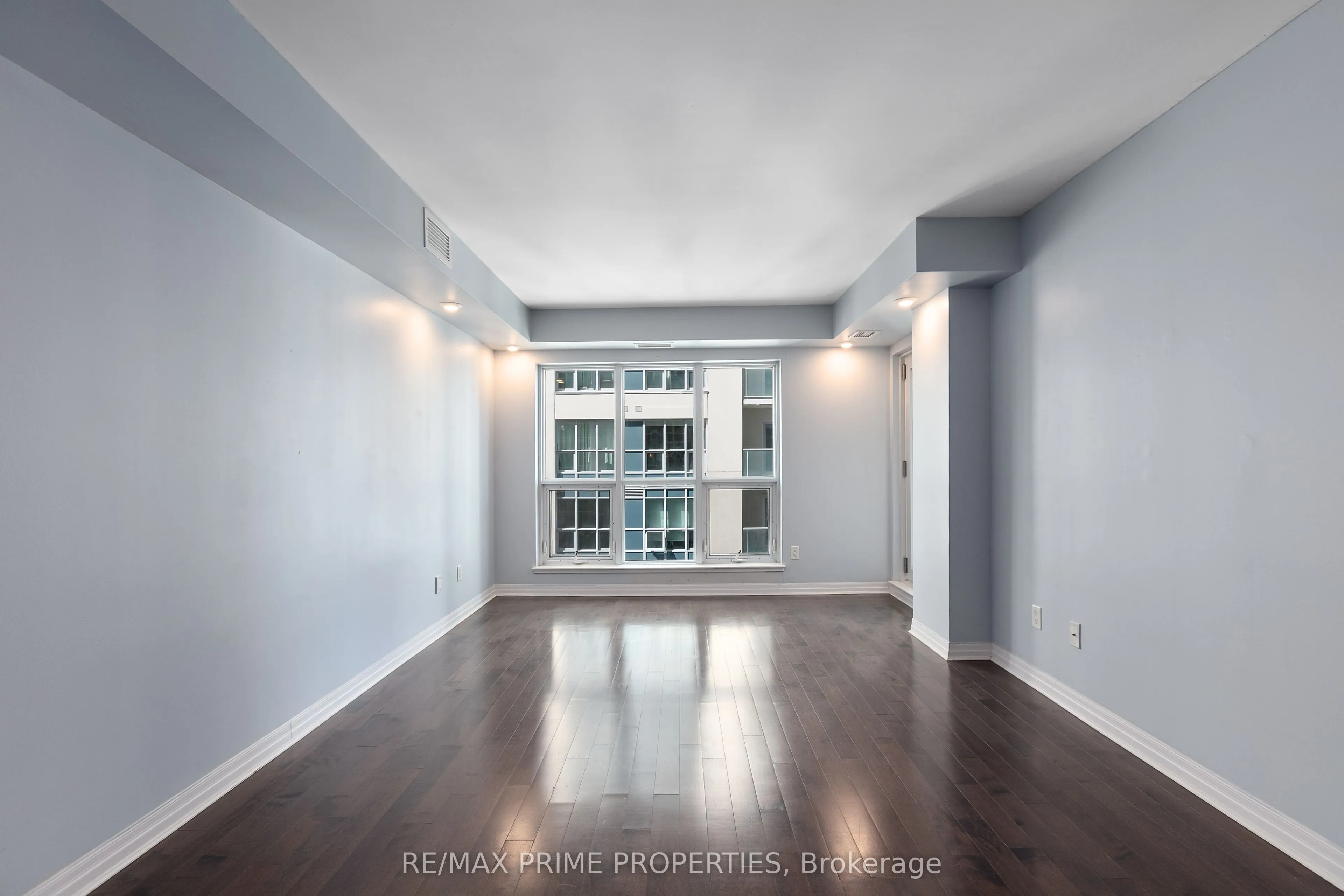 195 Besserer Street, #1306