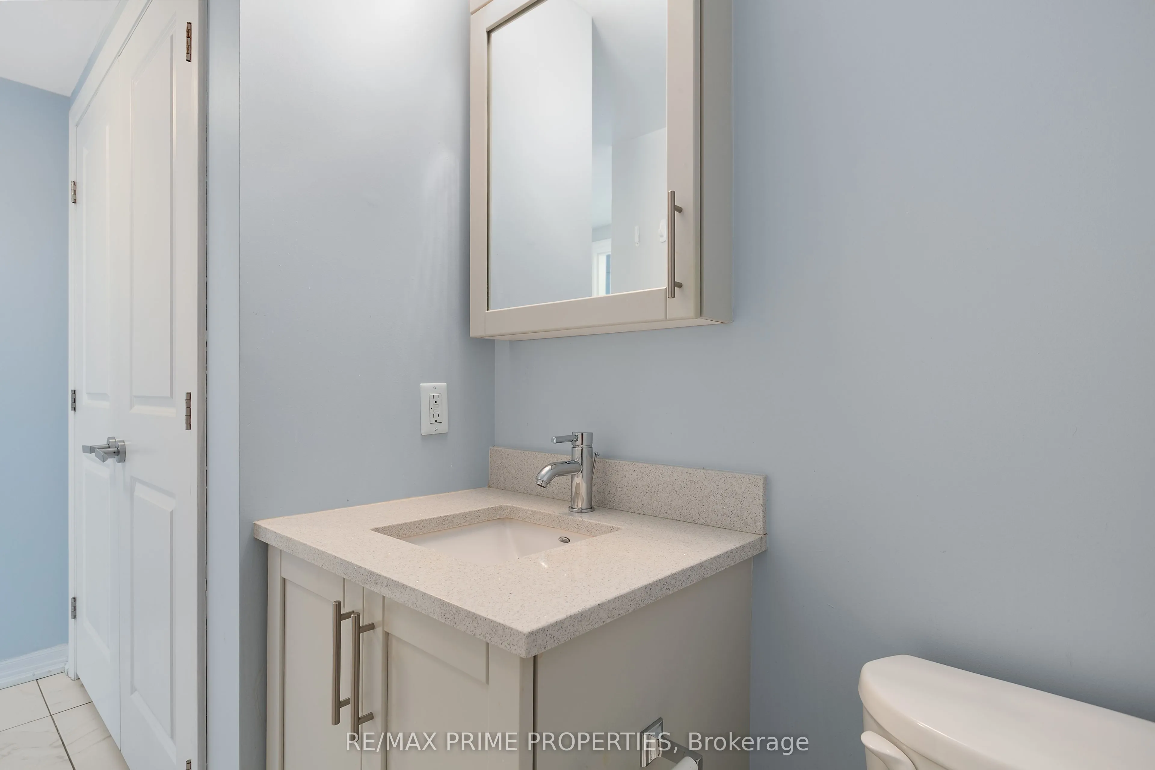 195 Besserer Street, #1306