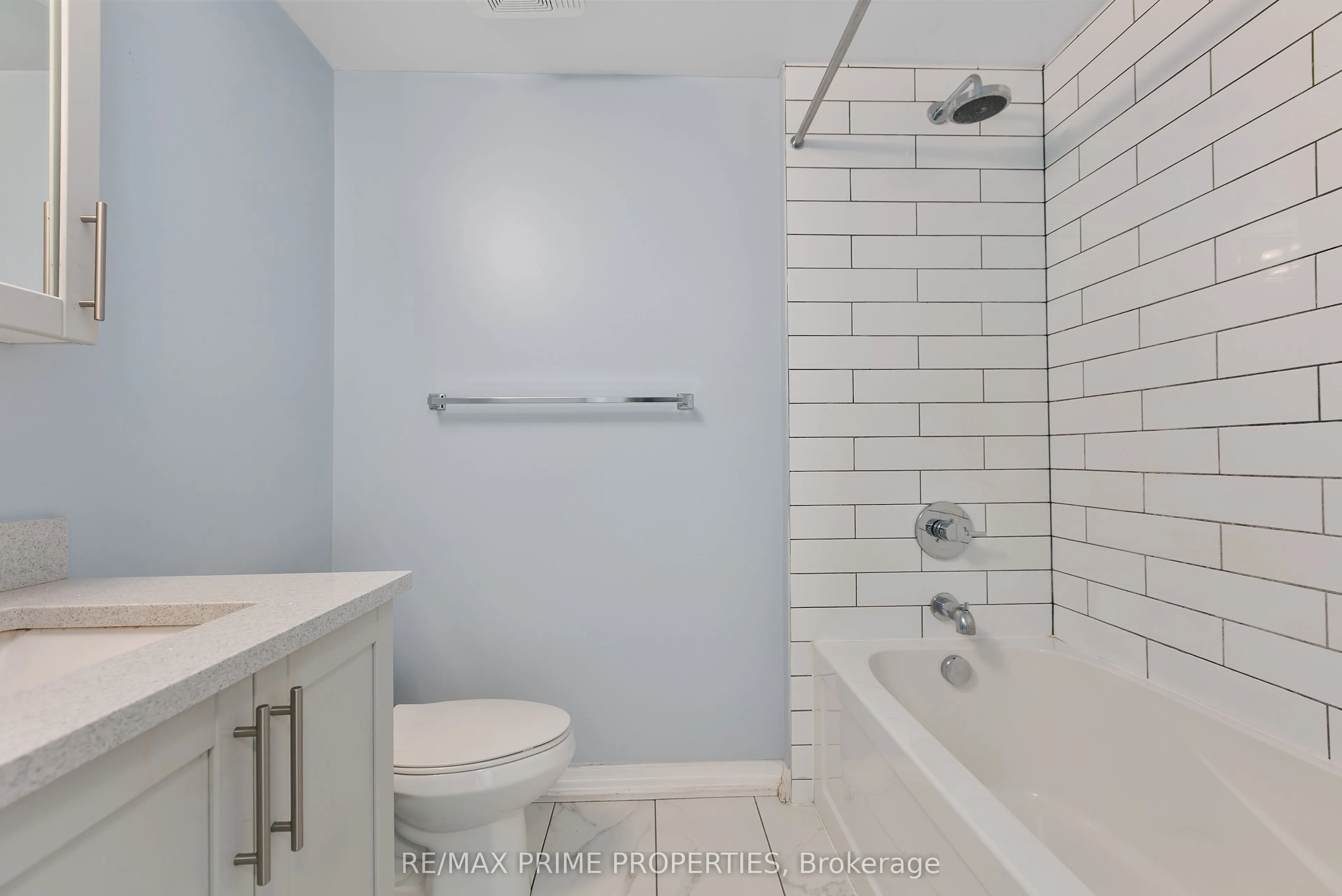 195 Besserer Street, #1306