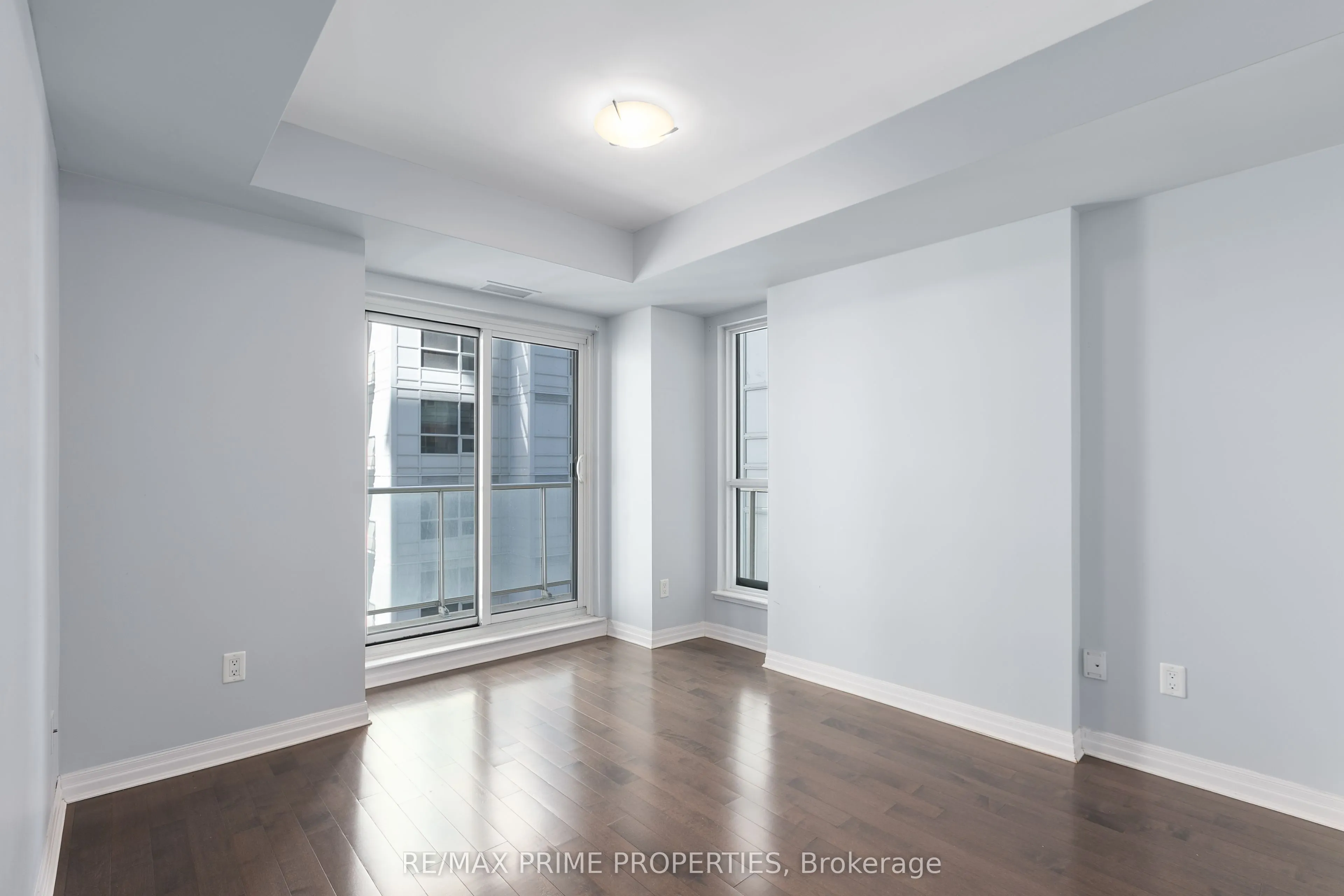 195 Besserer Street, #1306