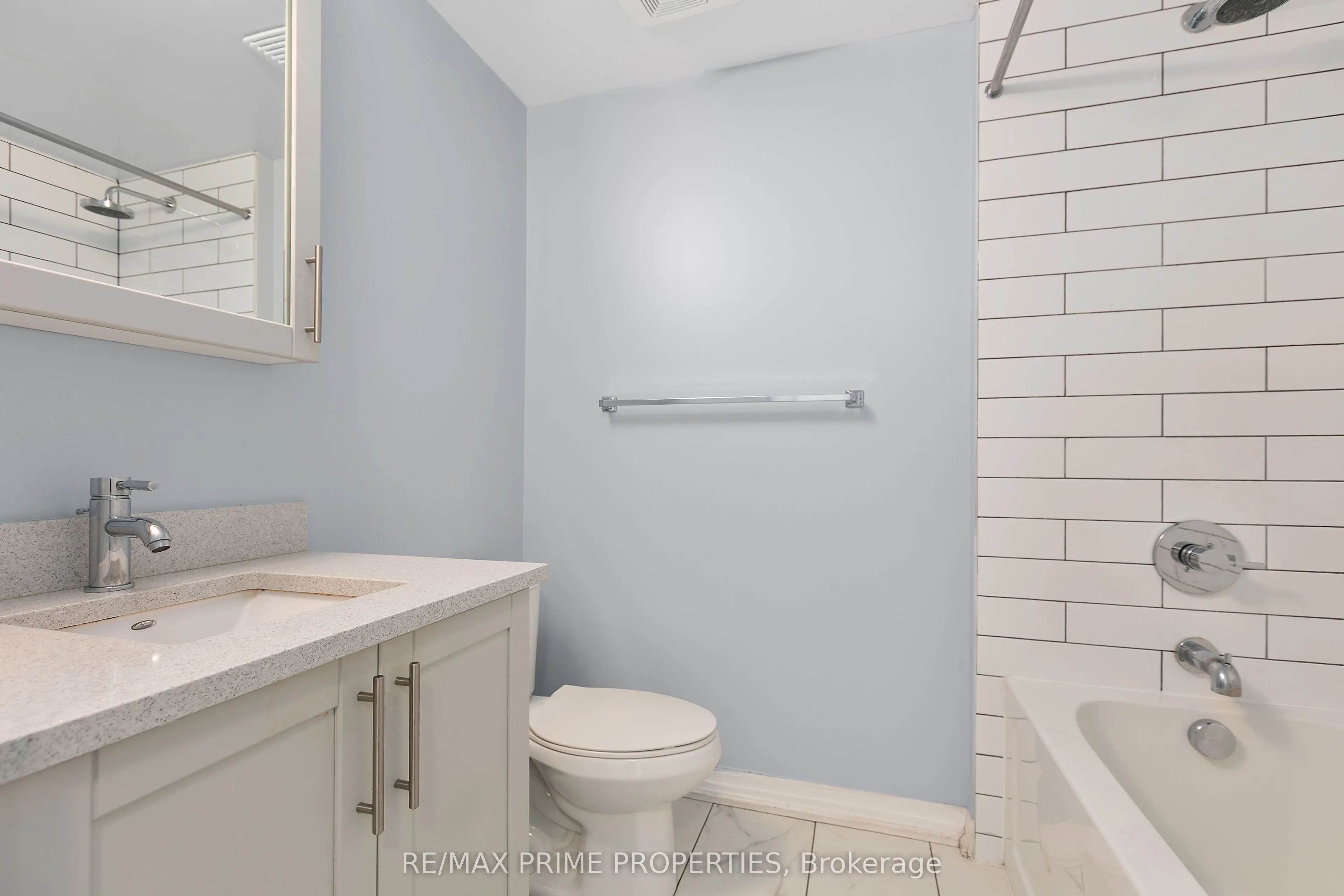 195 Besserer Street, #1306