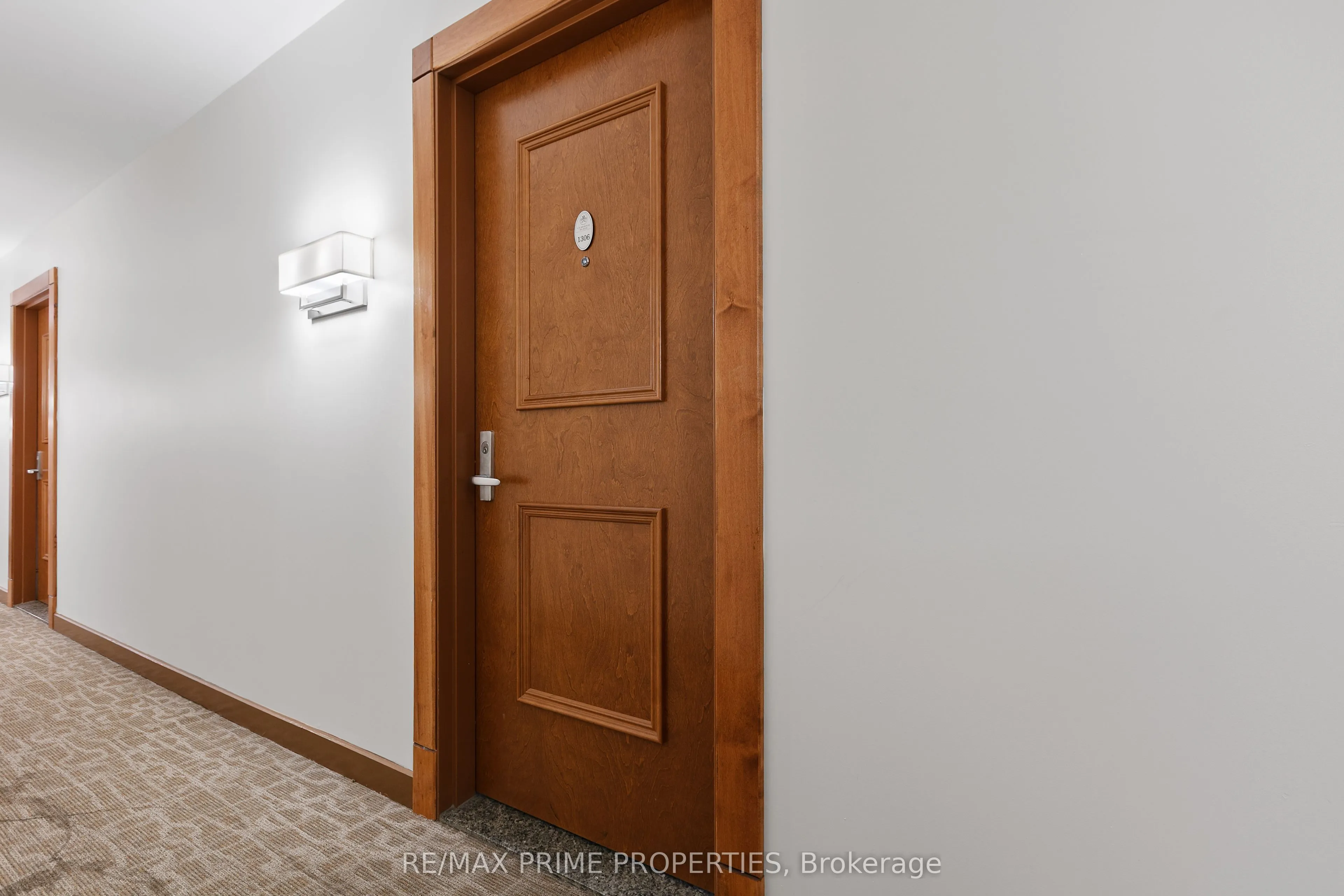 195 Besserer Street, #1306