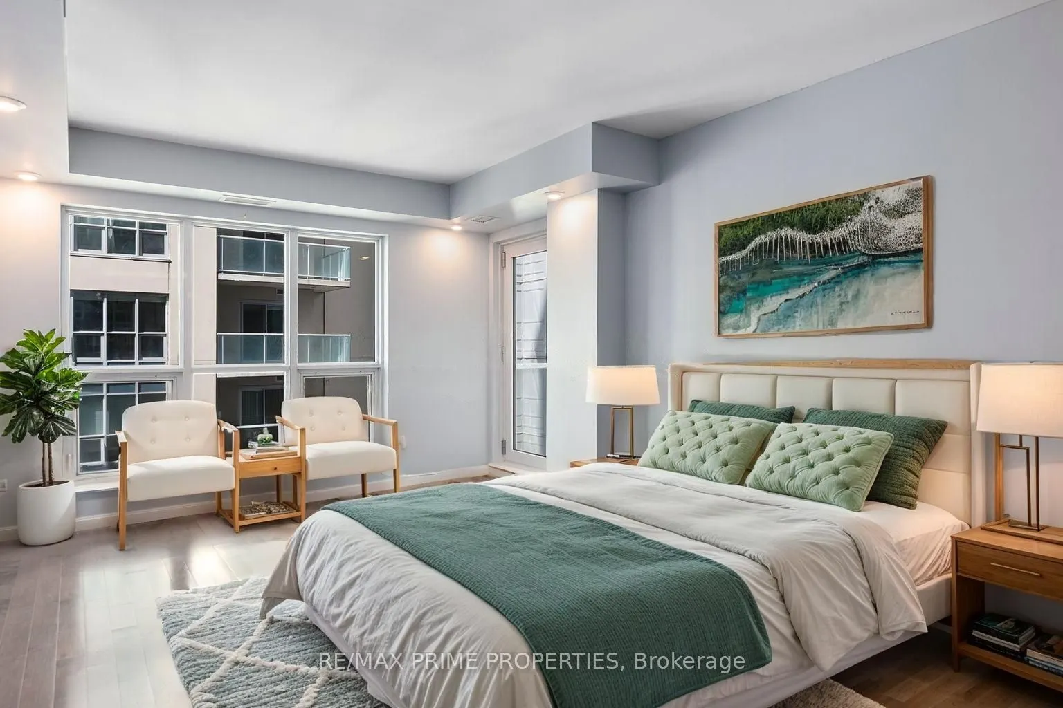 195 Besserer Street, #1306