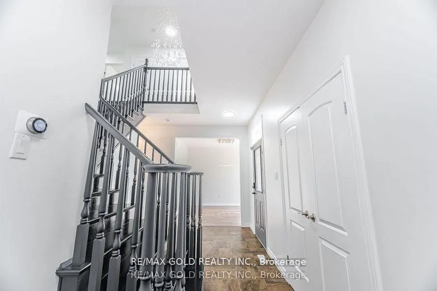 224 Skyline Avenue