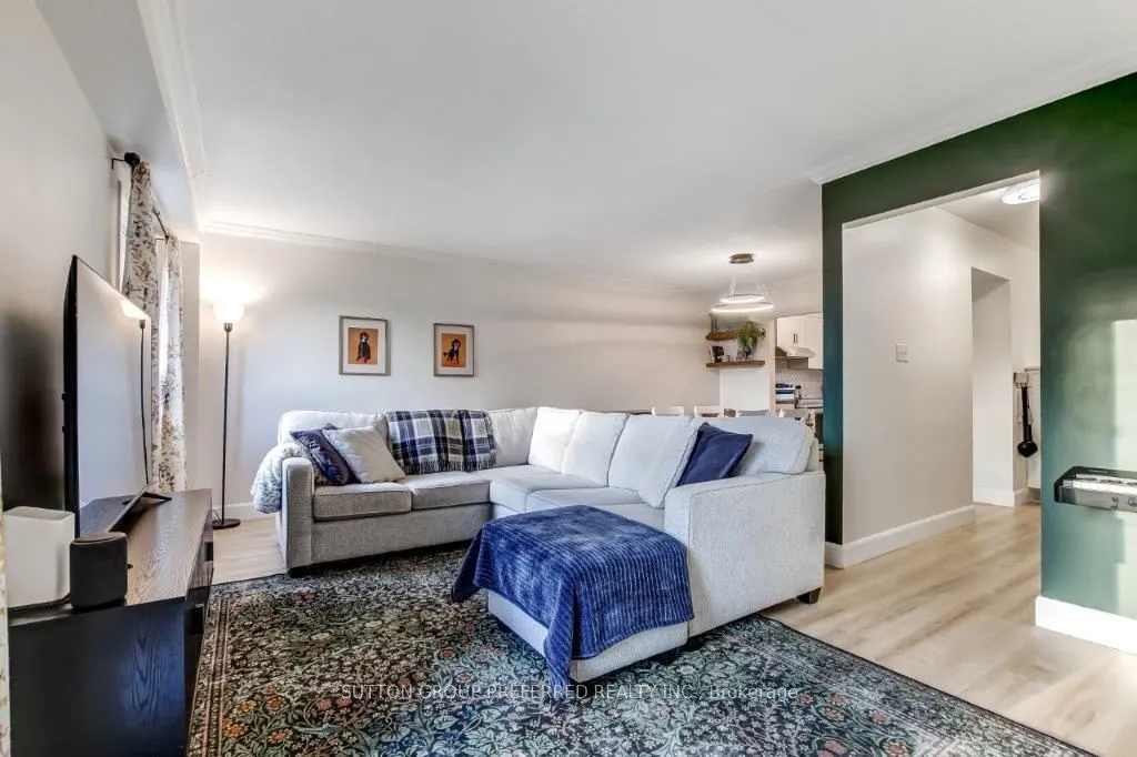 669 Osgoode Drive, #3