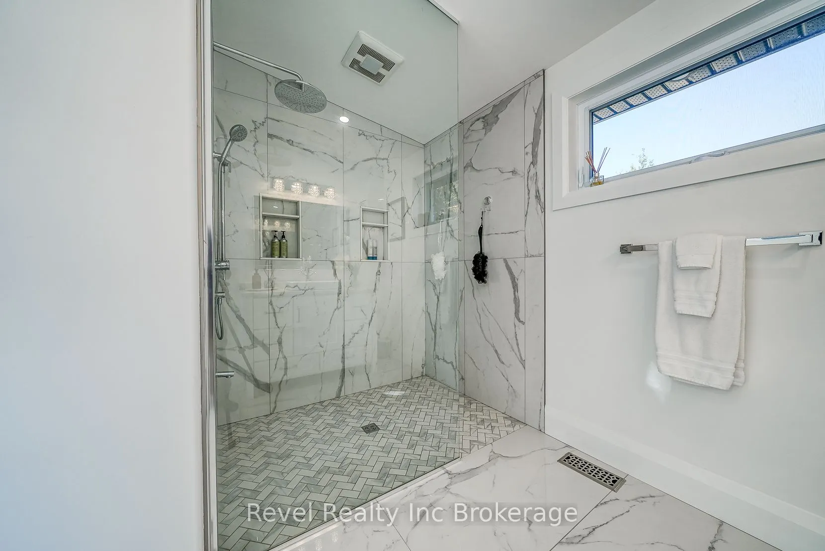 403269 Robinson Road