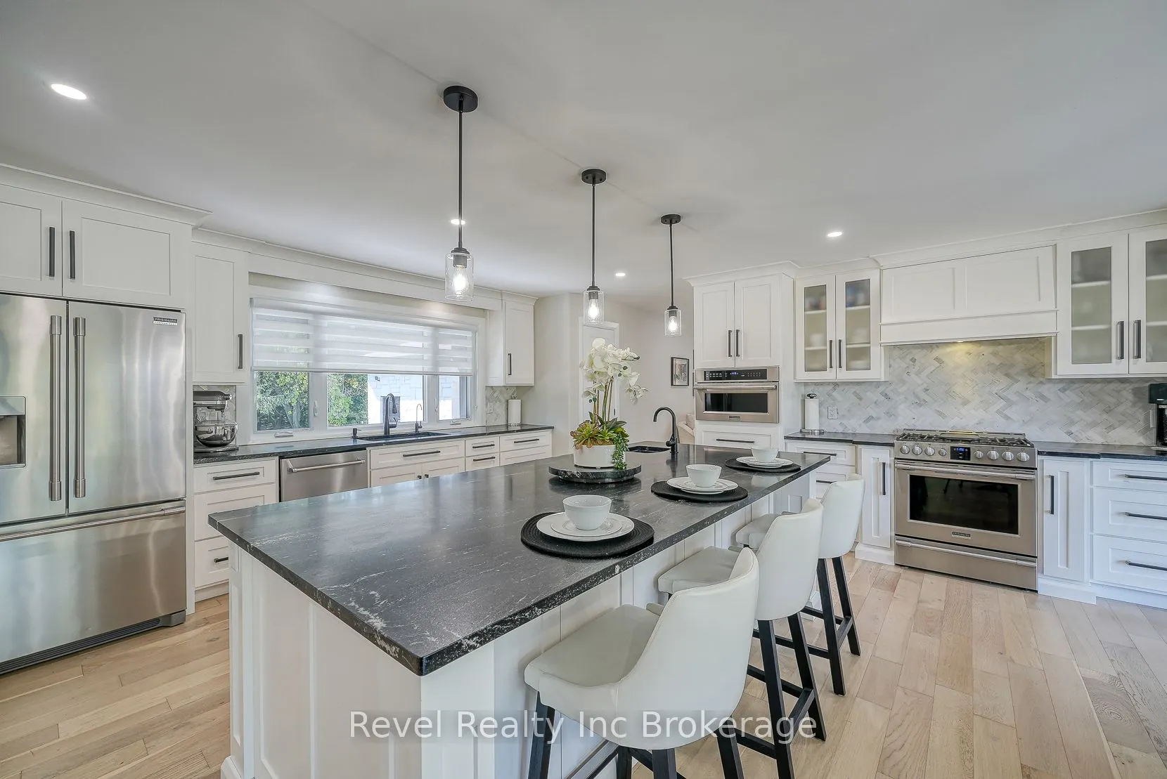 403269 Robinson Road