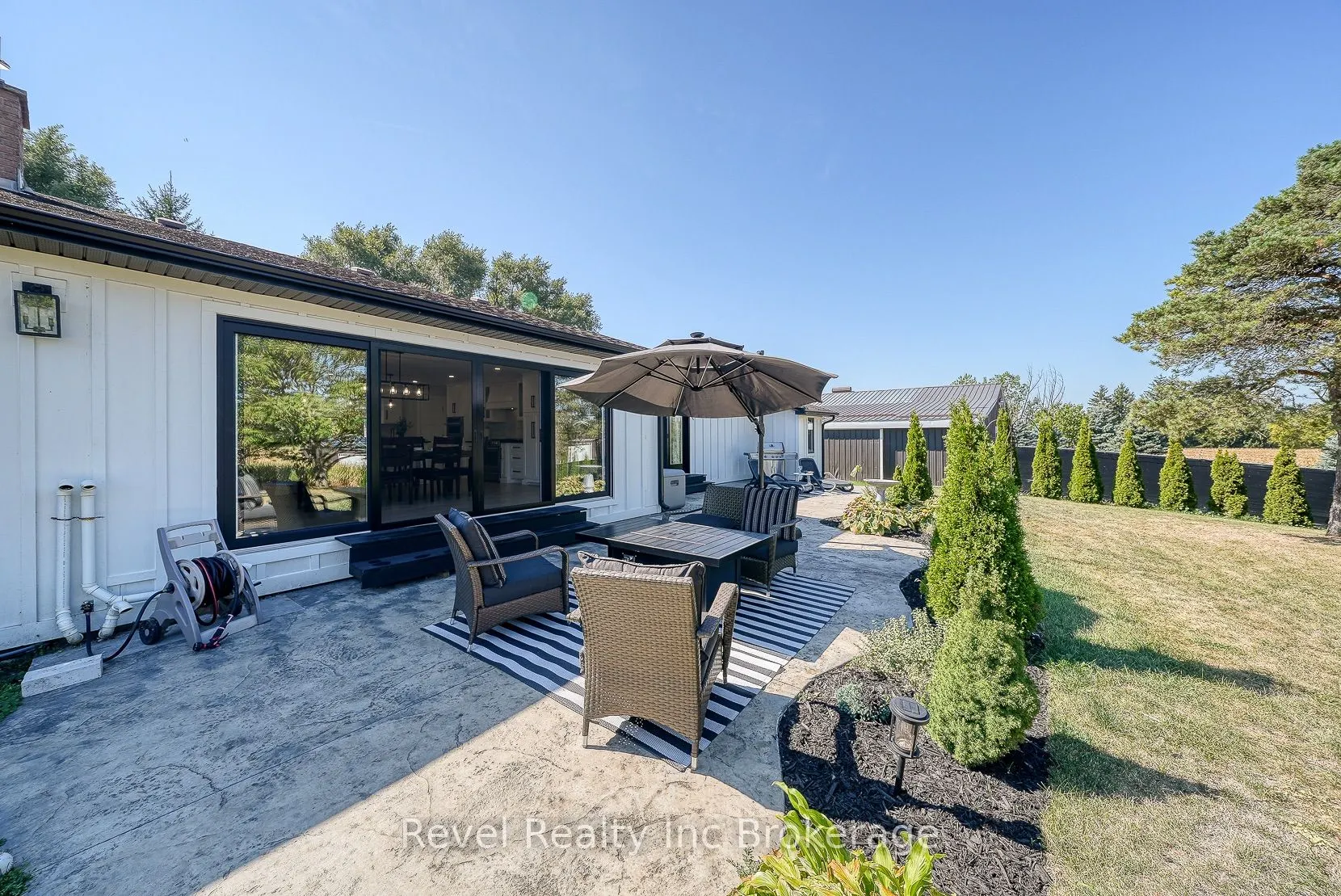 403269 Robinson Road