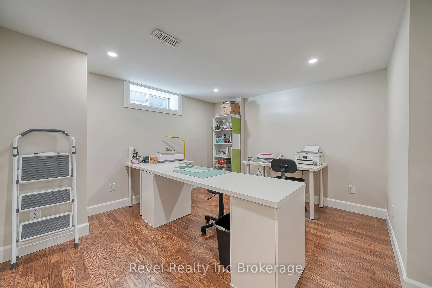 403269 Robinson Road
