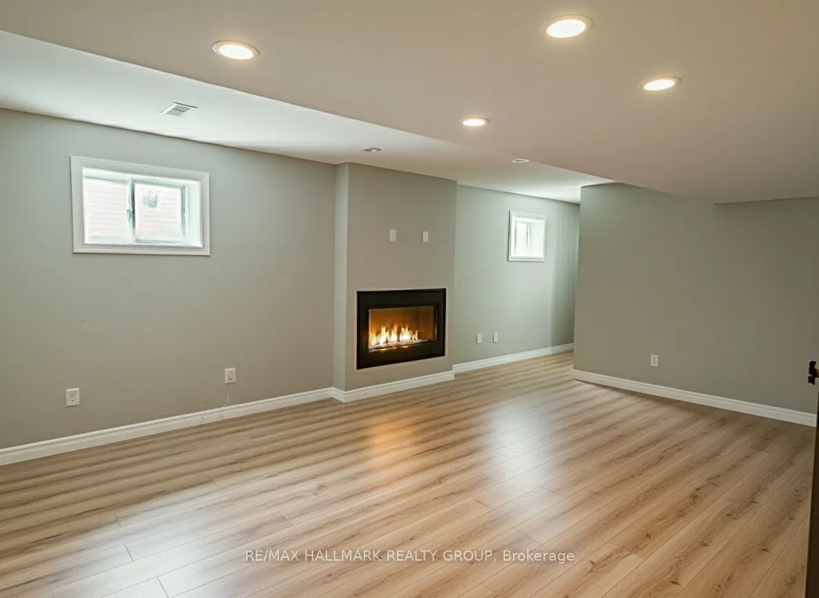 258 Sapling Grove