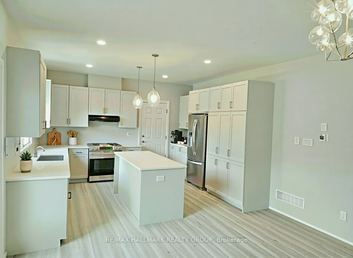 258 Sapling Grove