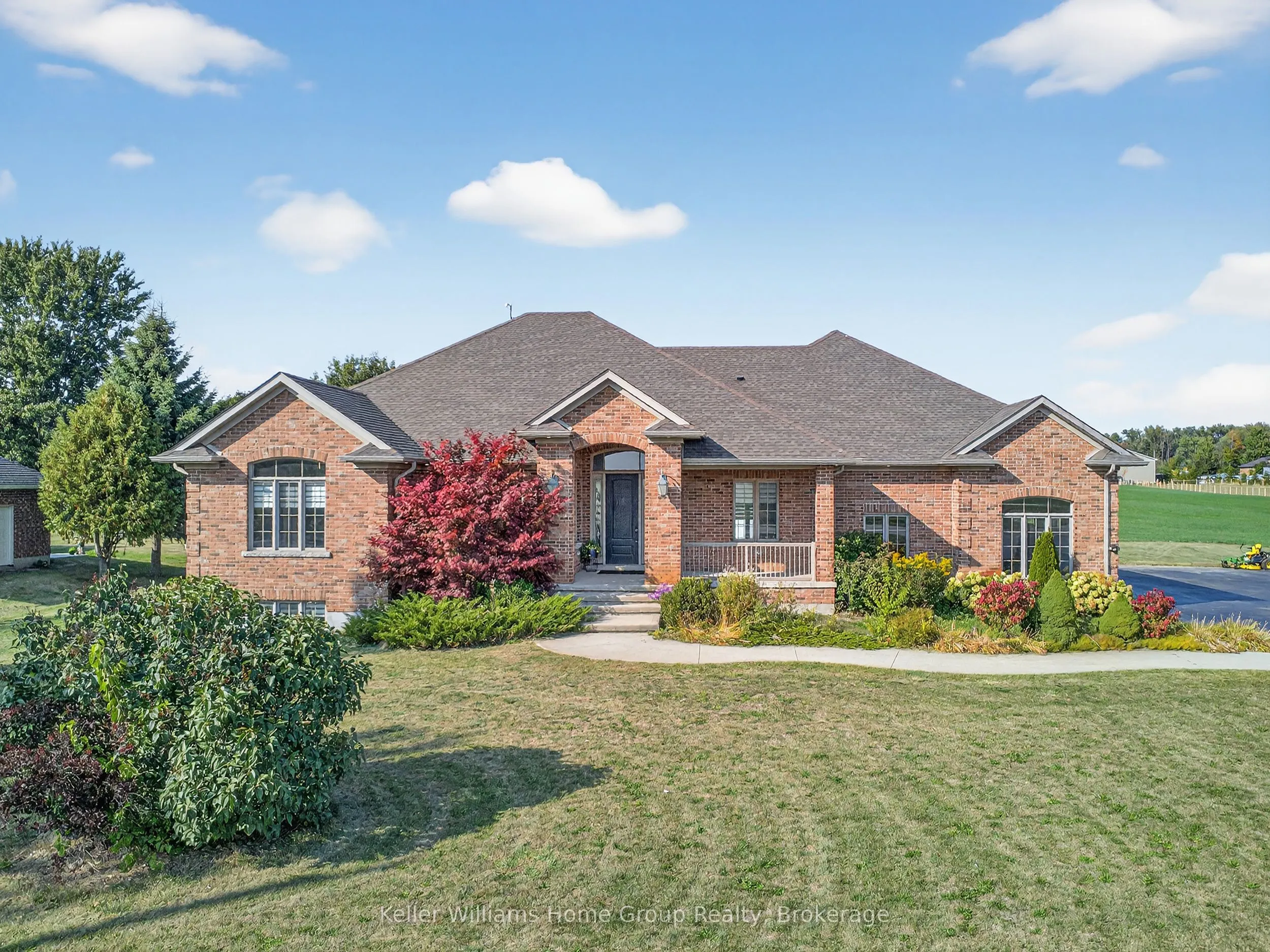 4659 Lobsinger Line