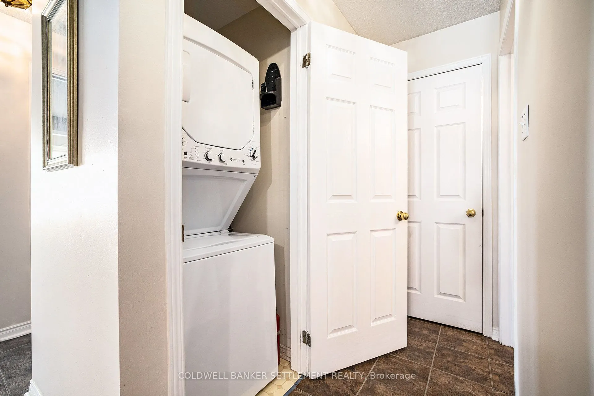 10 Armstrong Drive, #301