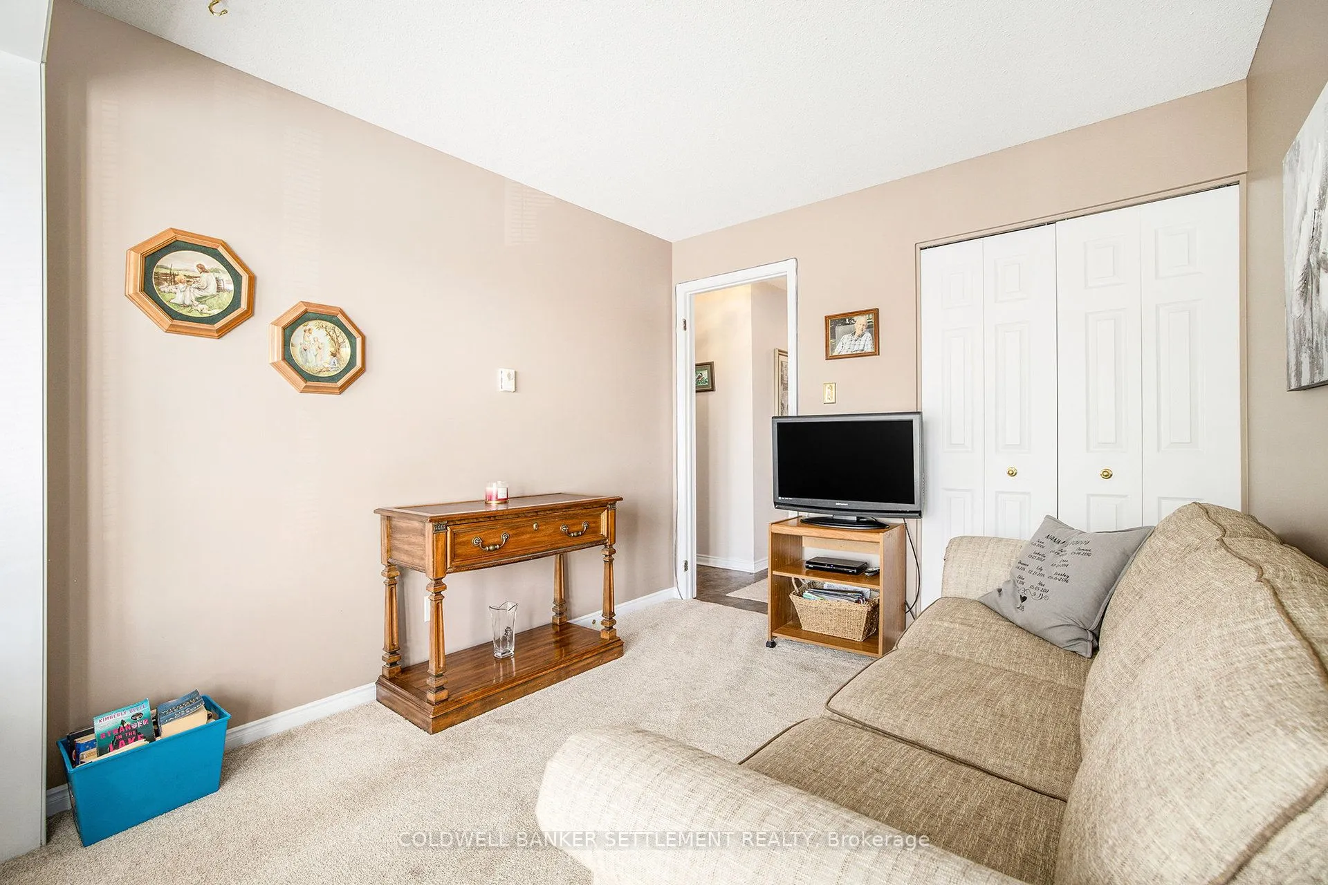 10 Armstrong Drive, #301