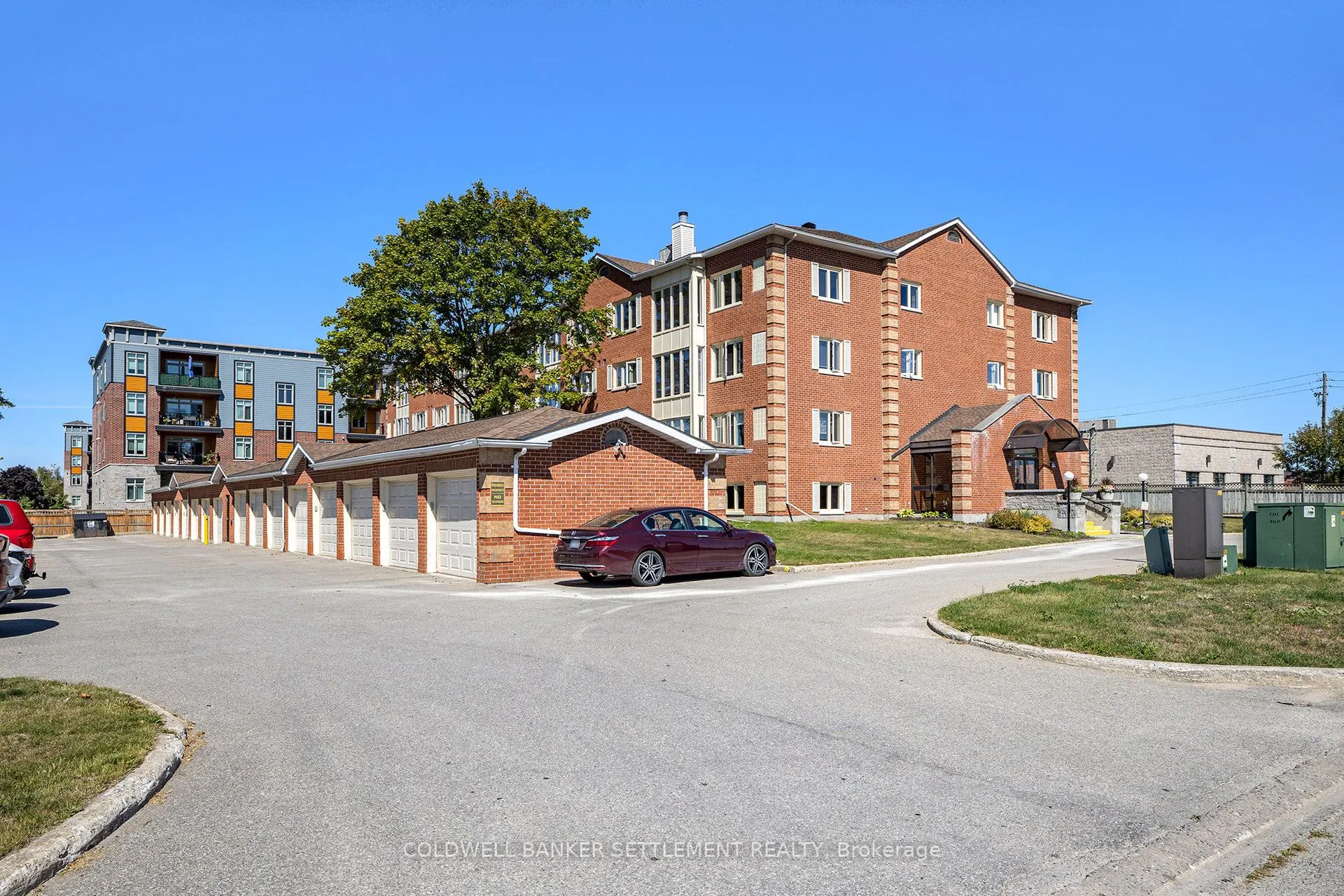 10 Armstrong Drive, #301