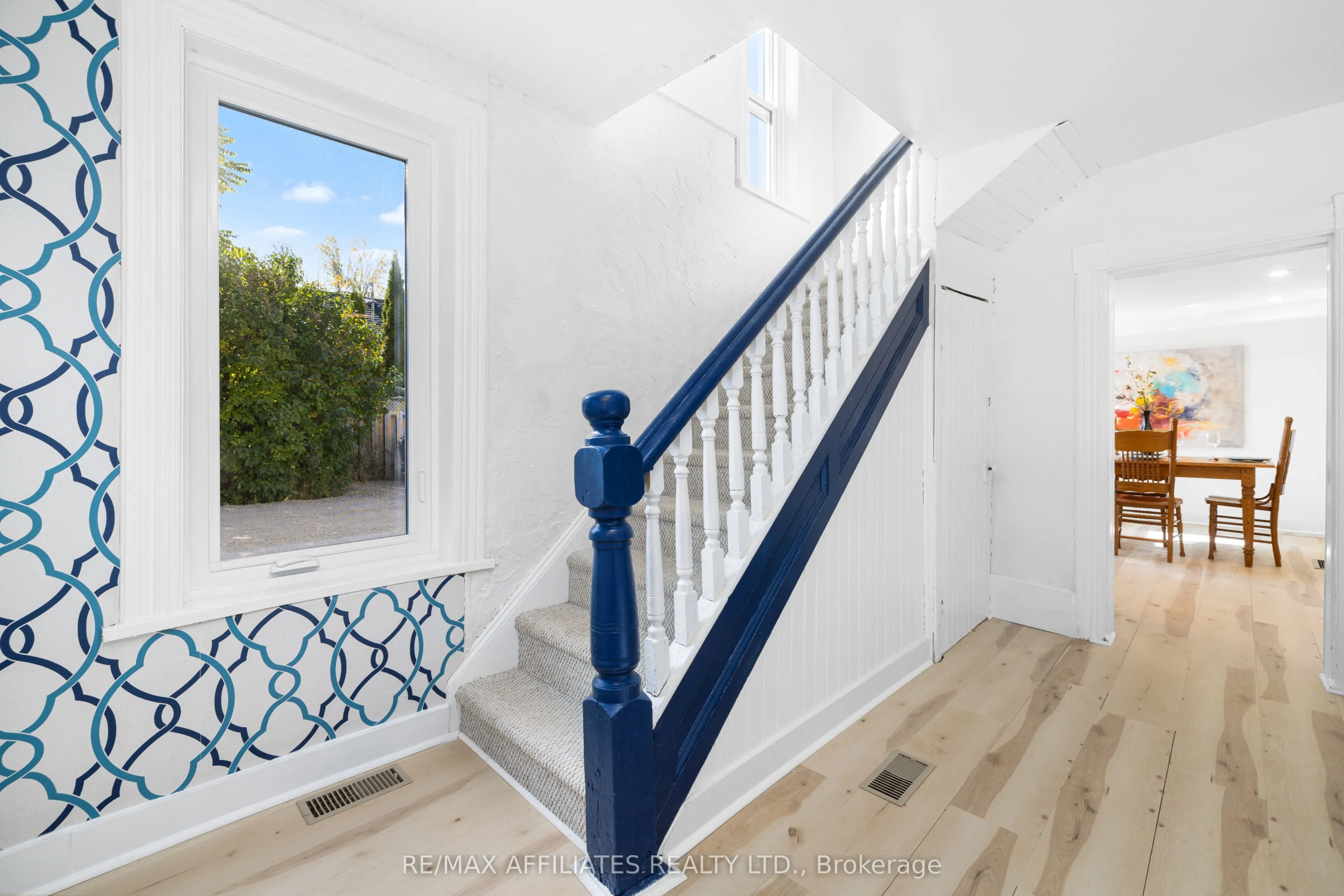 290 Water Street