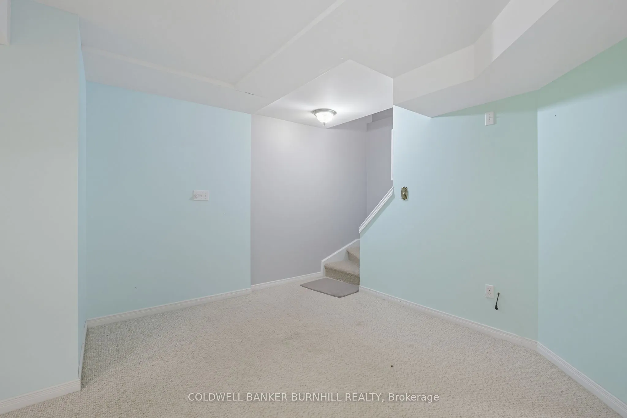 39 Twenty Place Boulevard, #35