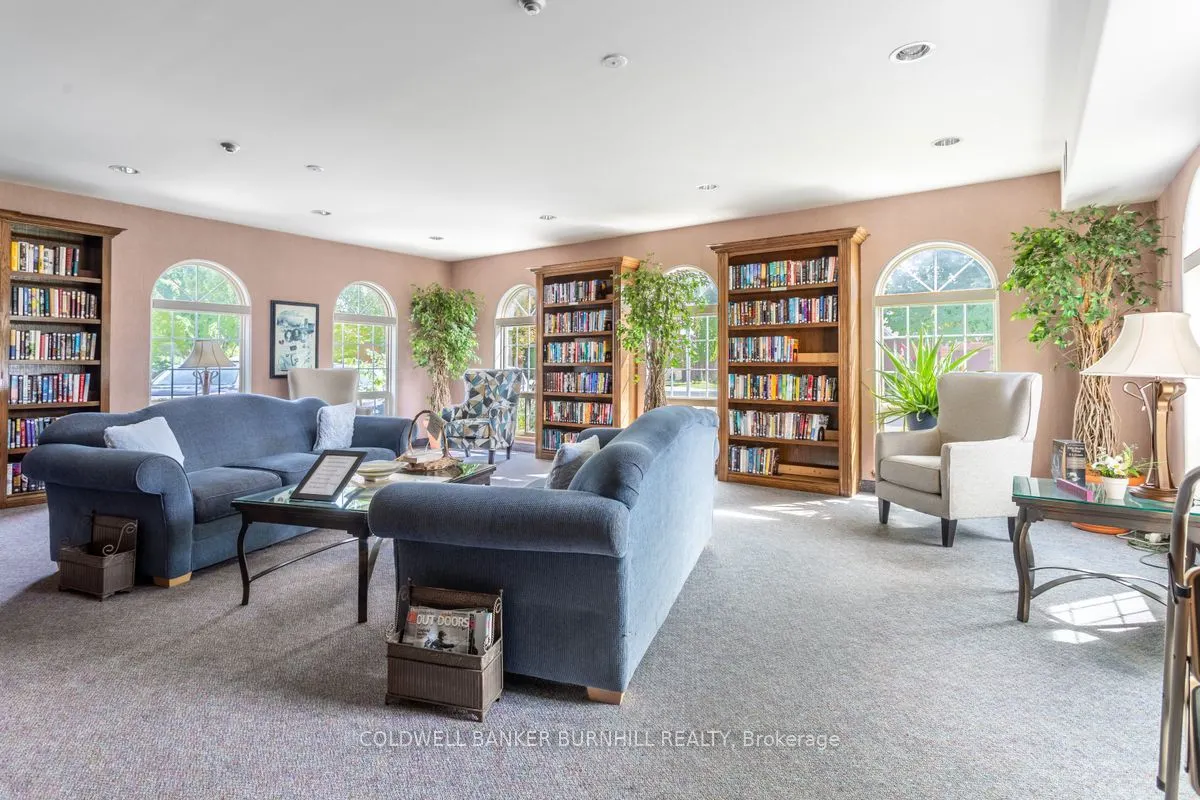 39 Twenty Place Boulevard, #35