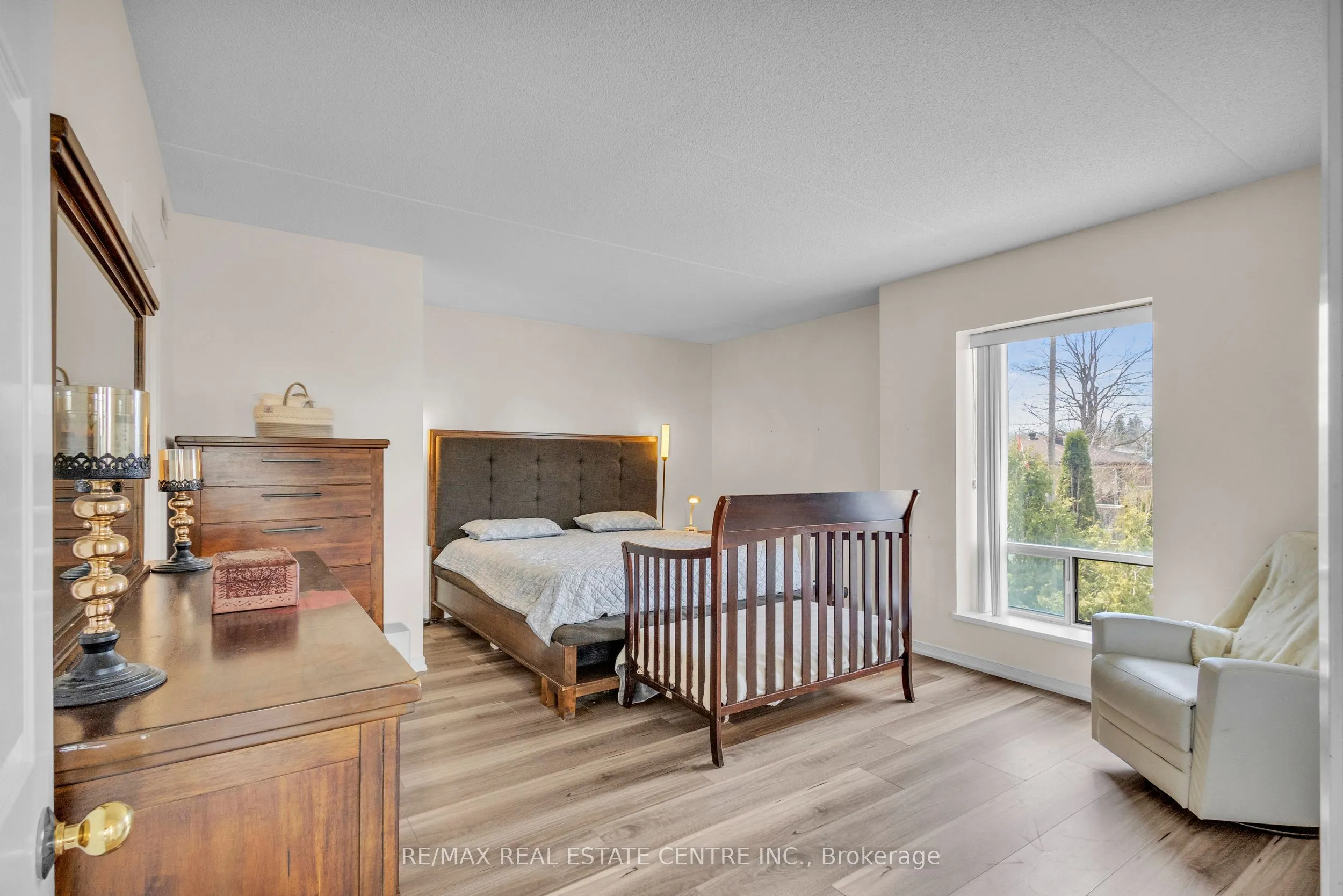 105 BAGOT Street, #202