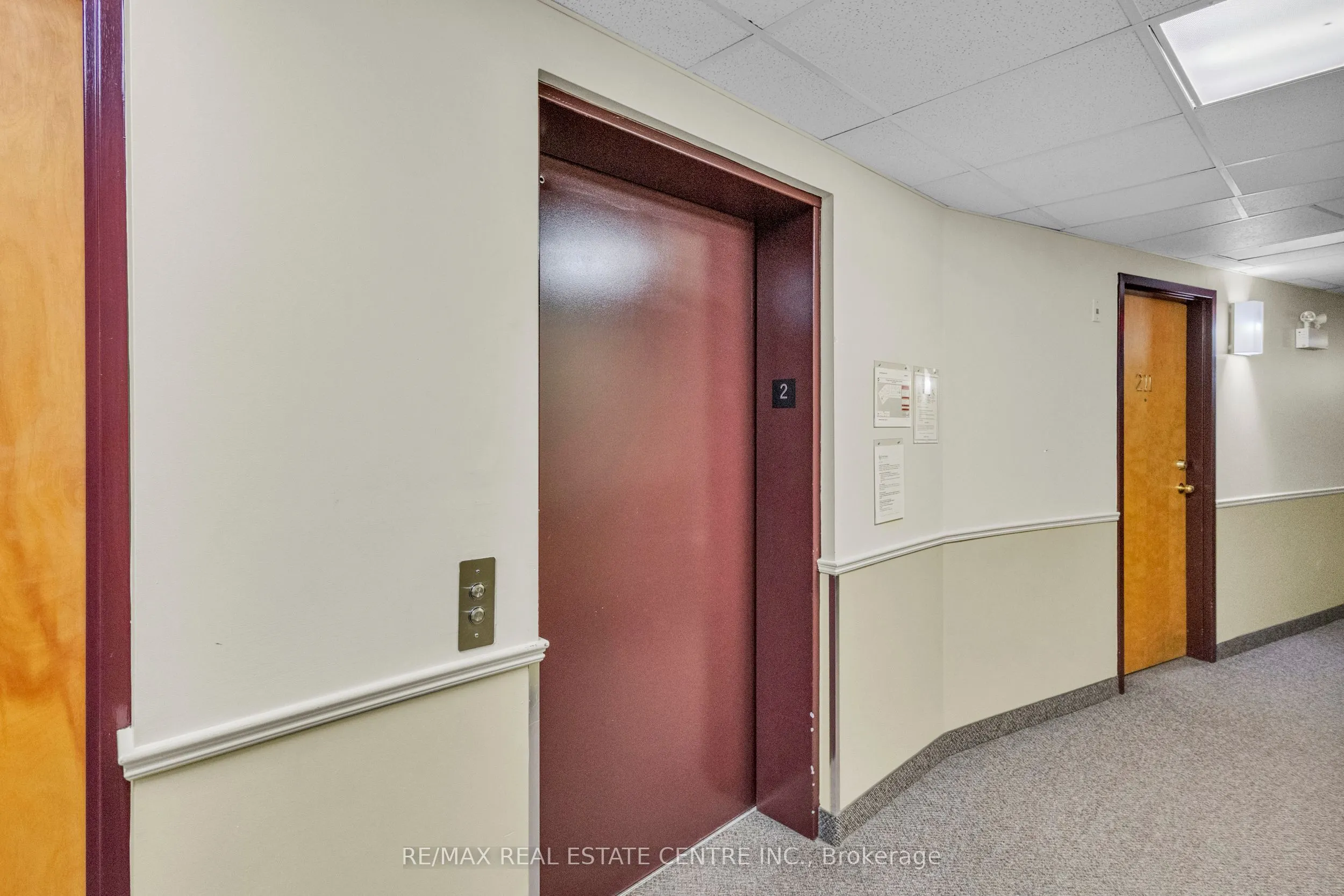 105 BAGOT Street, #202
