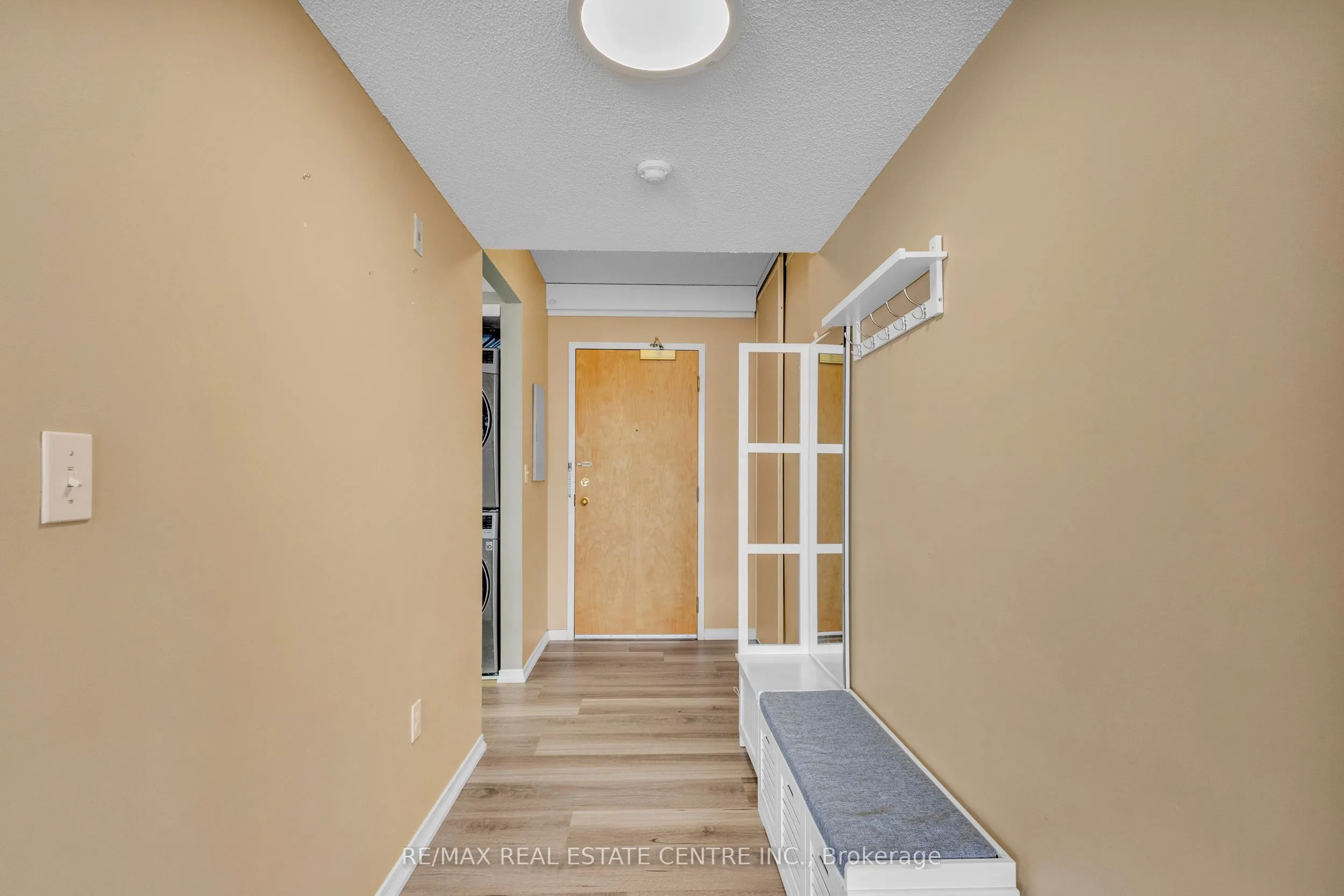 105 BAGOT Street, #202