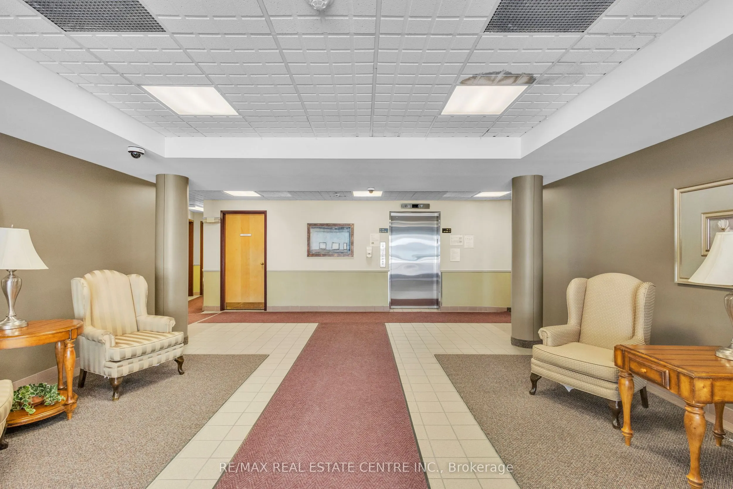 105 BAGOT Street, #202