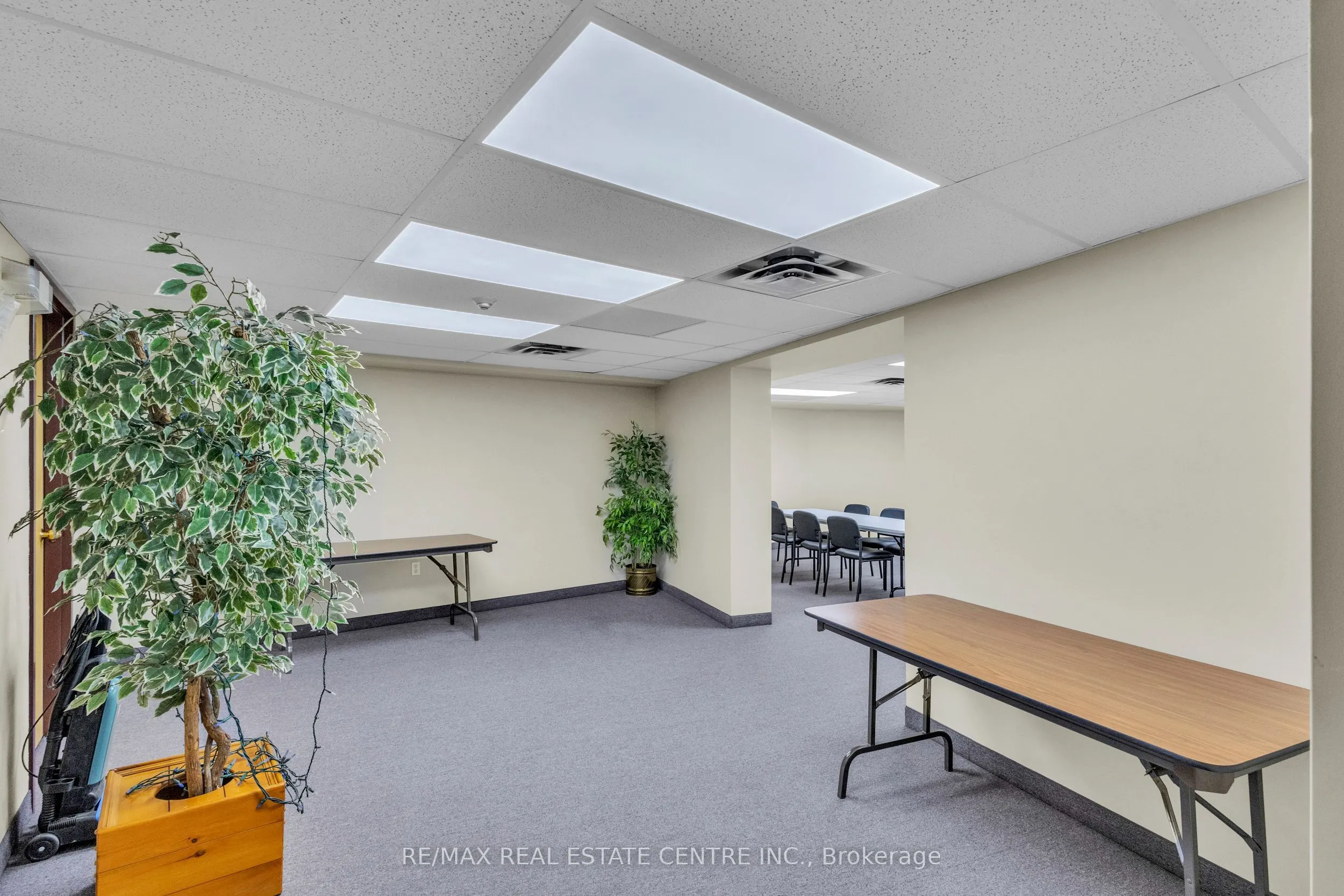 105 BAGOT Street, #202