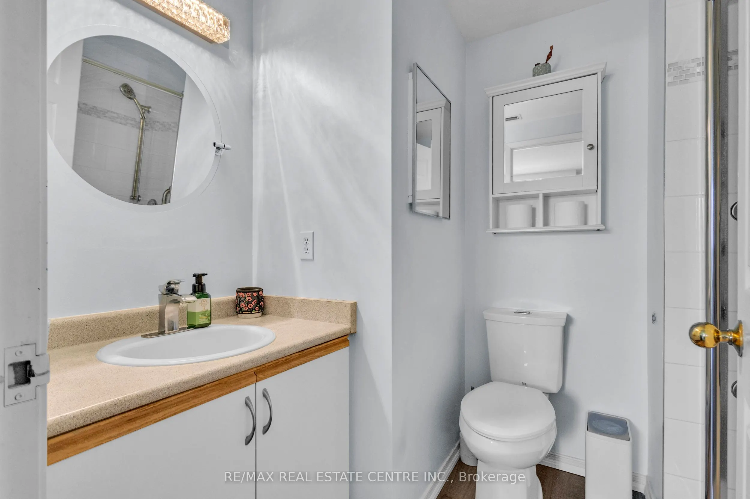 105 BAGOT Street, #202