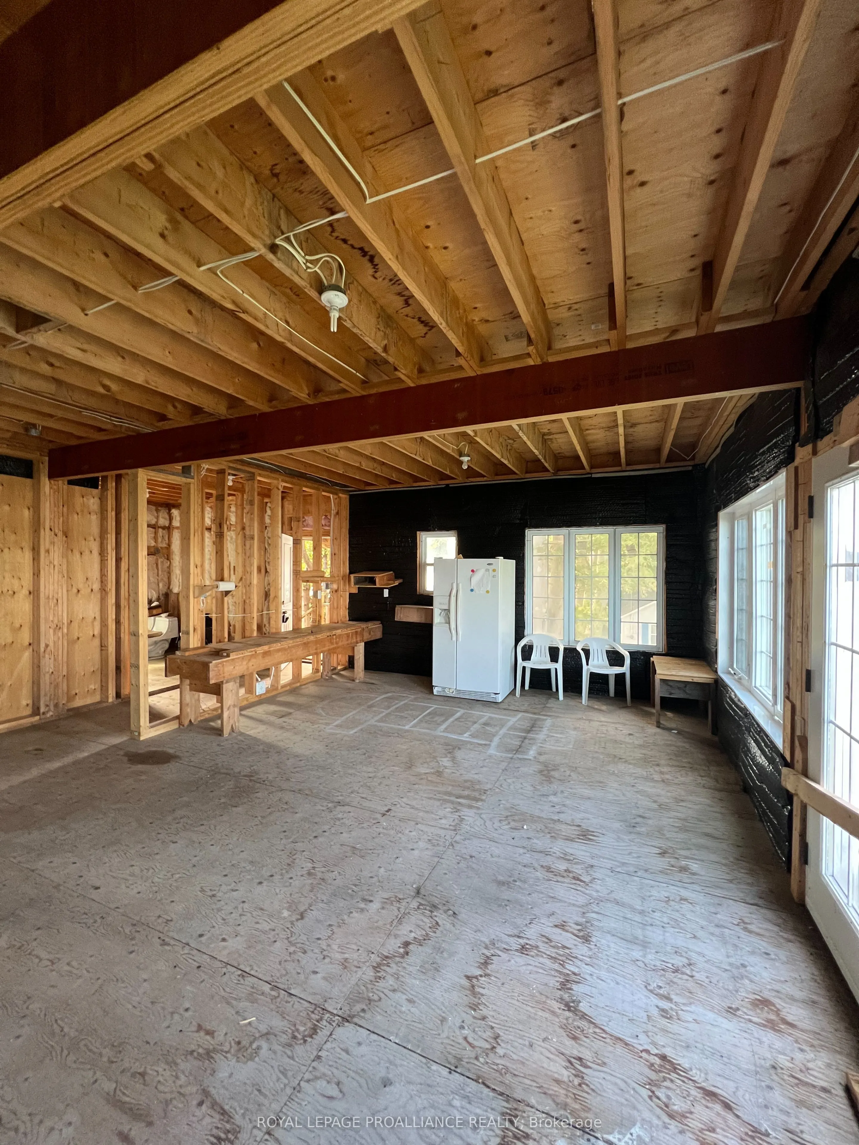 5427 Young Street, #410