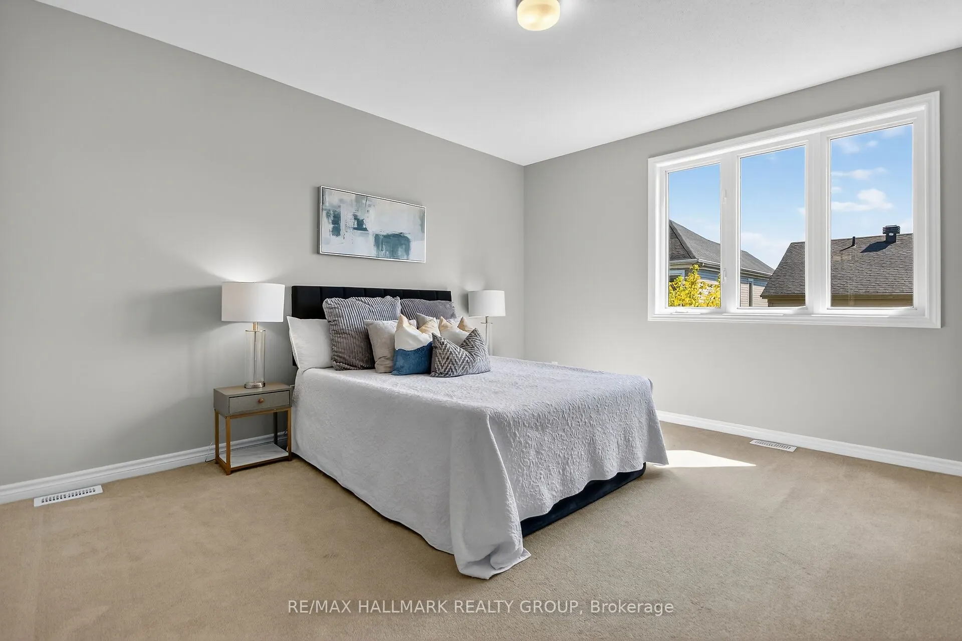 372 Gallantry Way