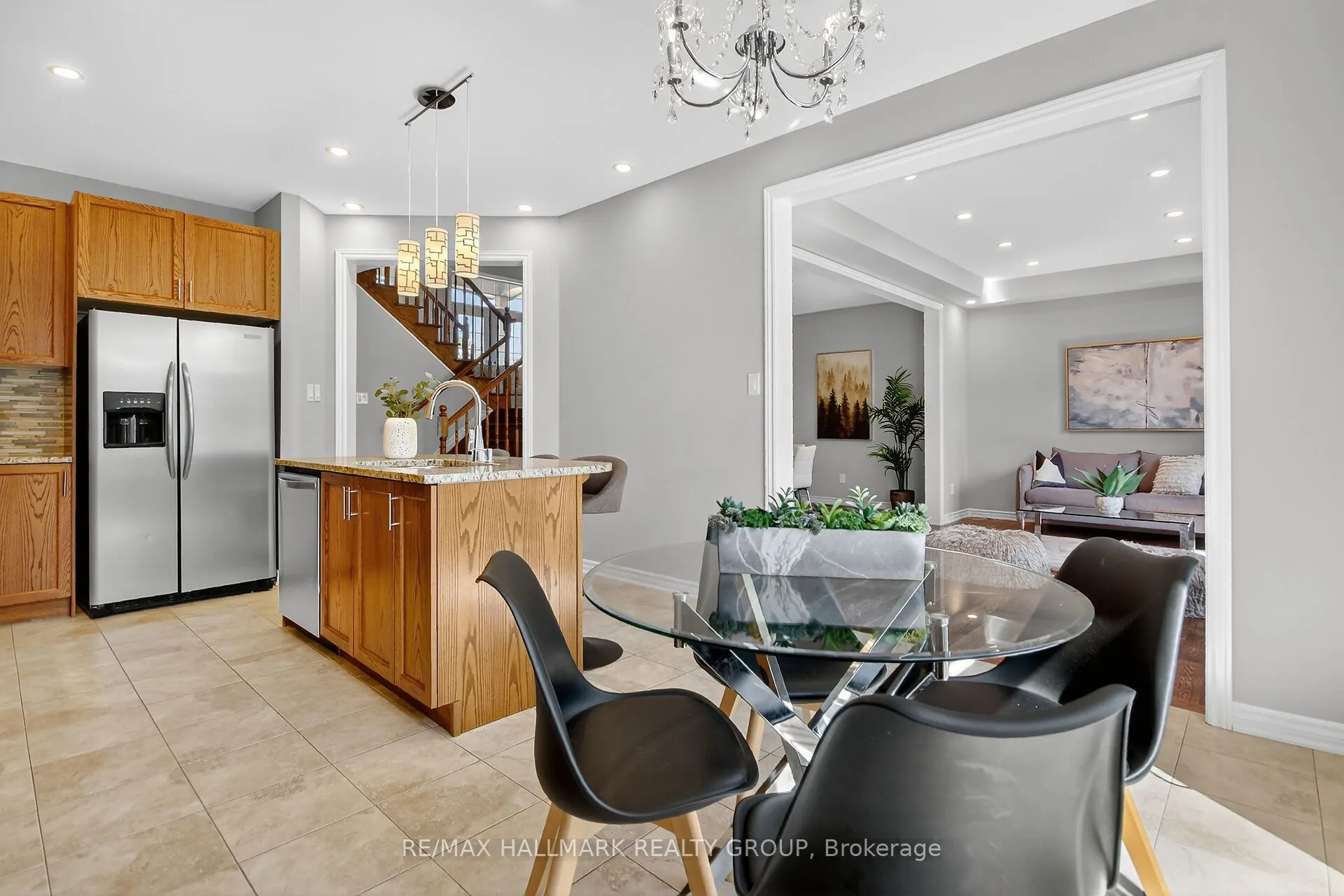 372 Gallantry Way