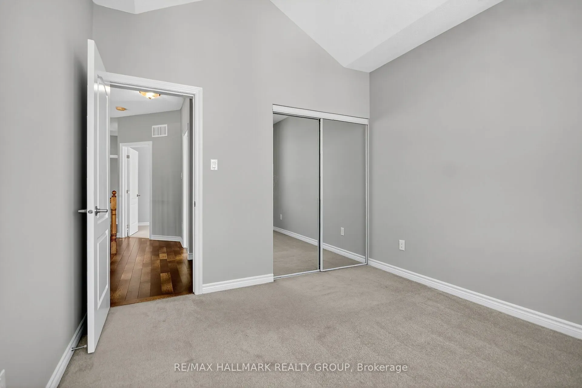 372 Gallantry Way