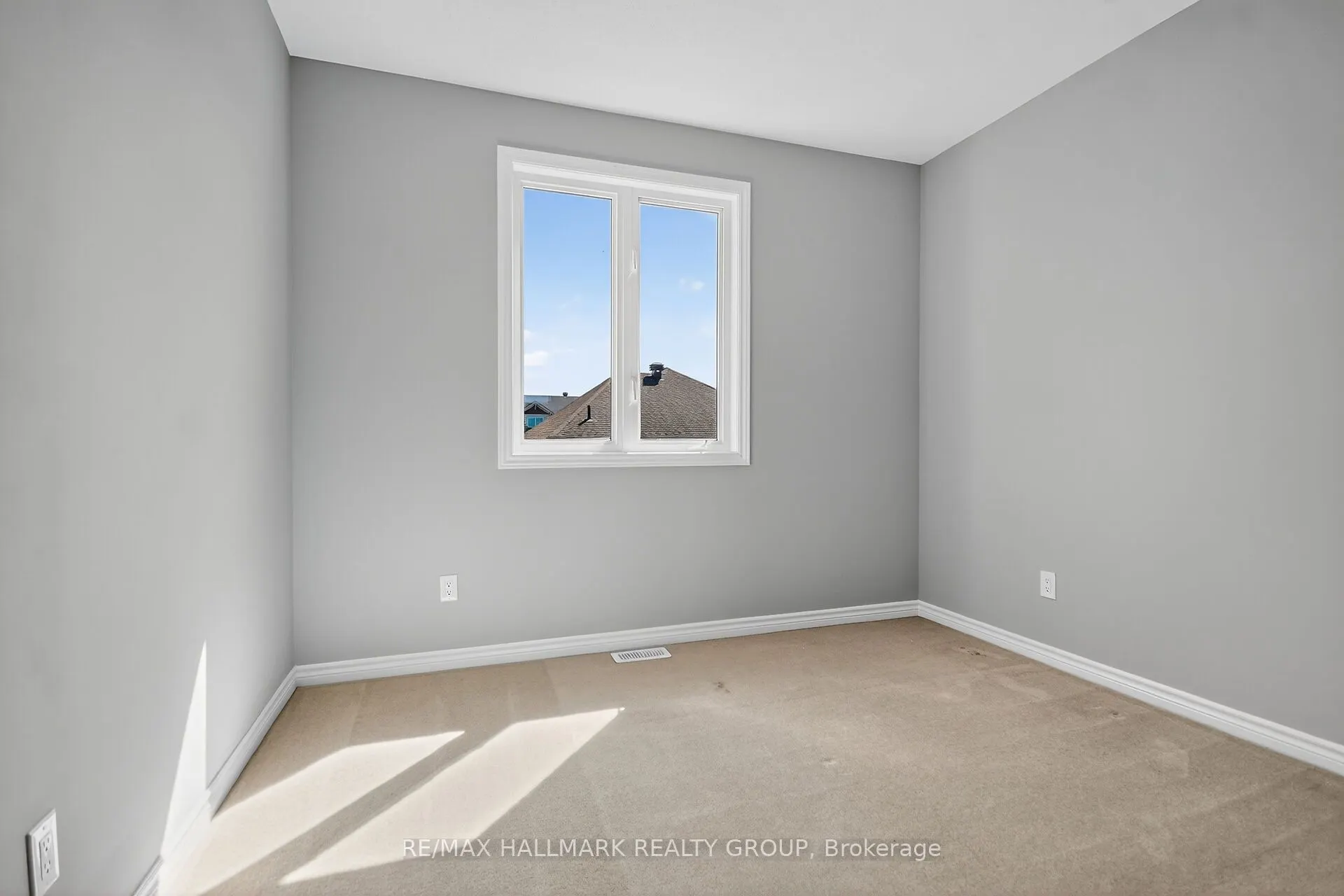 372 Gallantry Way