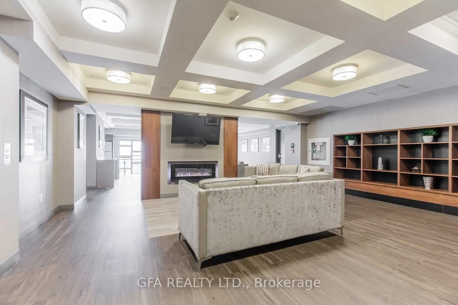 150 Main Street W, #1105