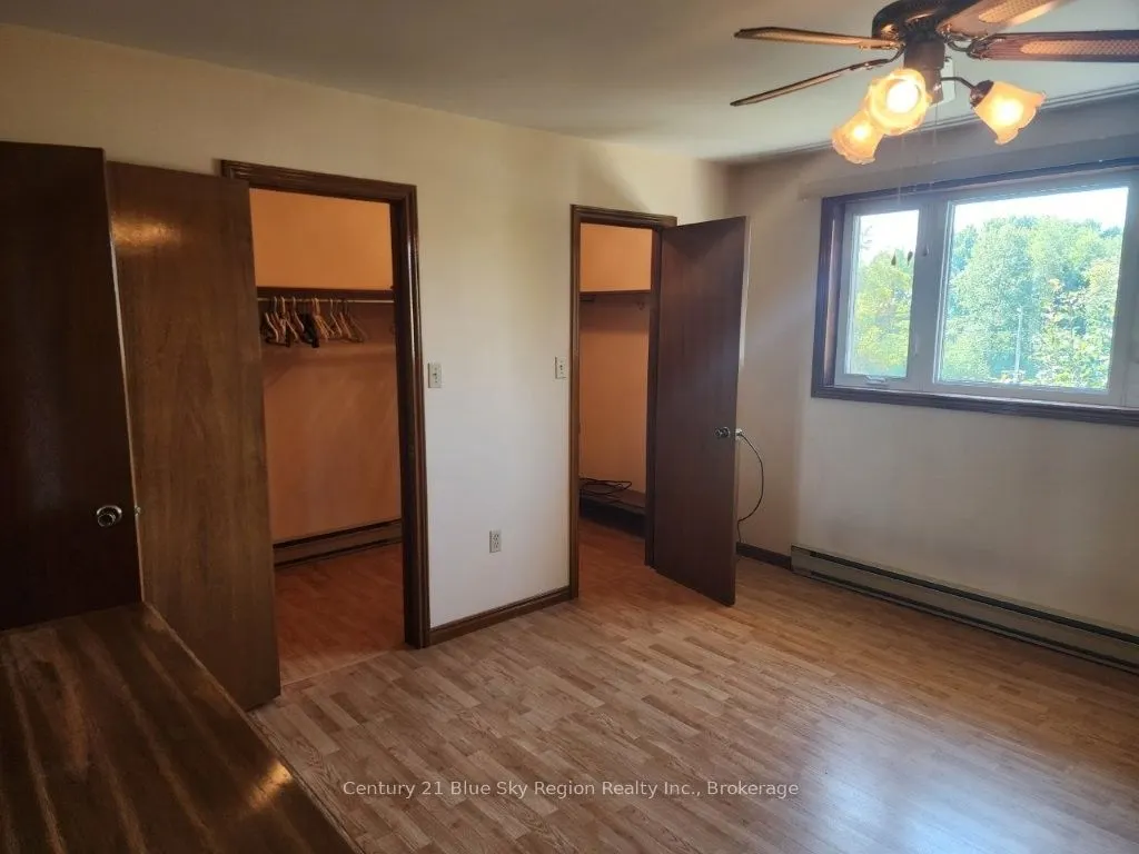 403 Princess Street W