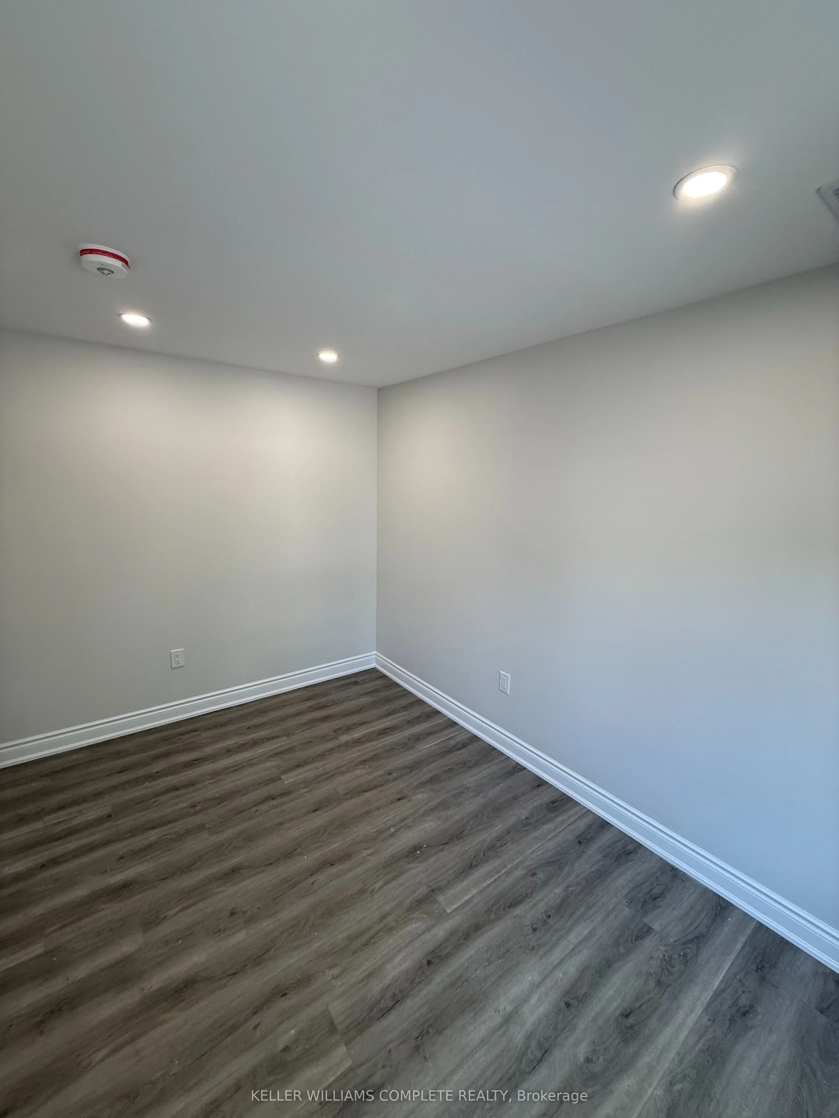 187 STIRTON Street, #Upper & Attic