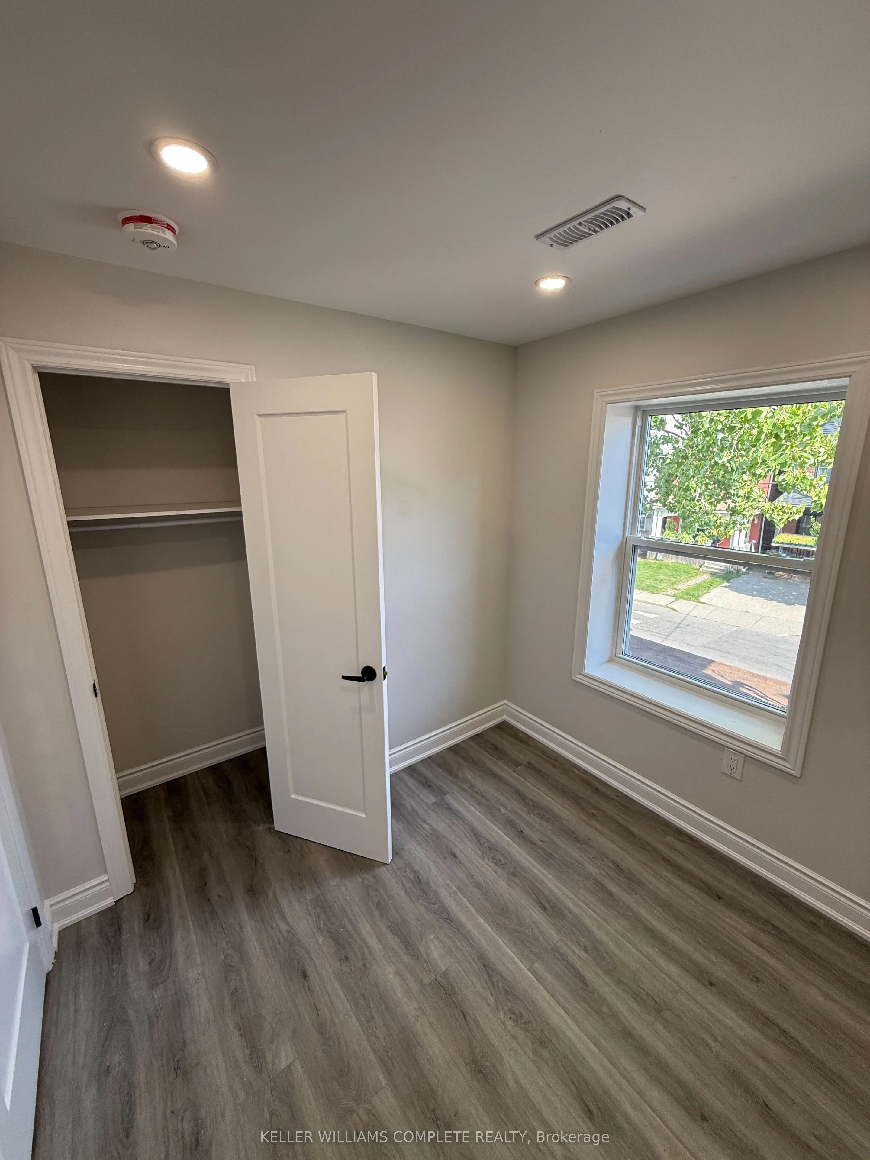 187 STIRTON Street, #Upper & Attic