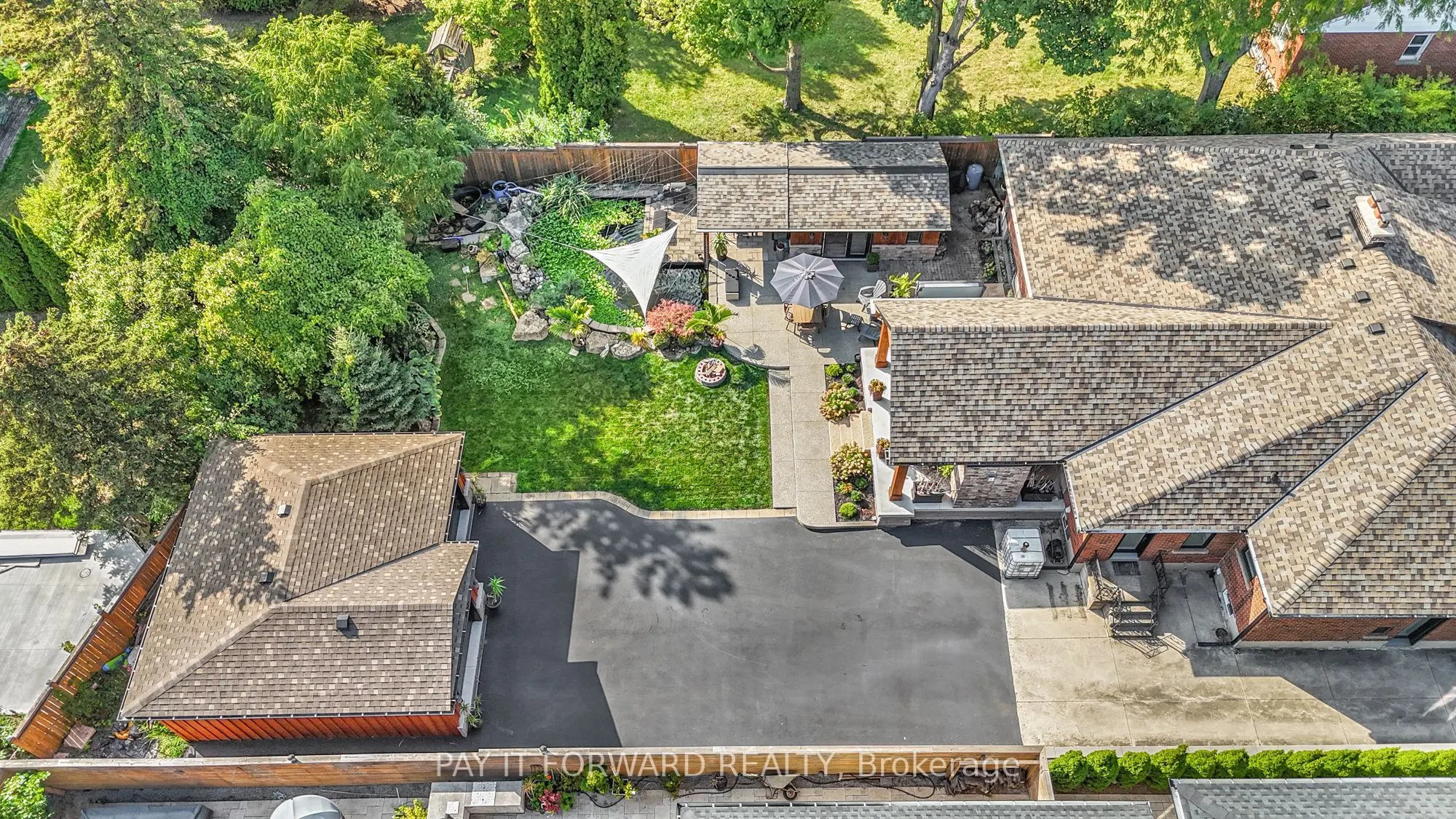 60 Mountain Brow Boulevard