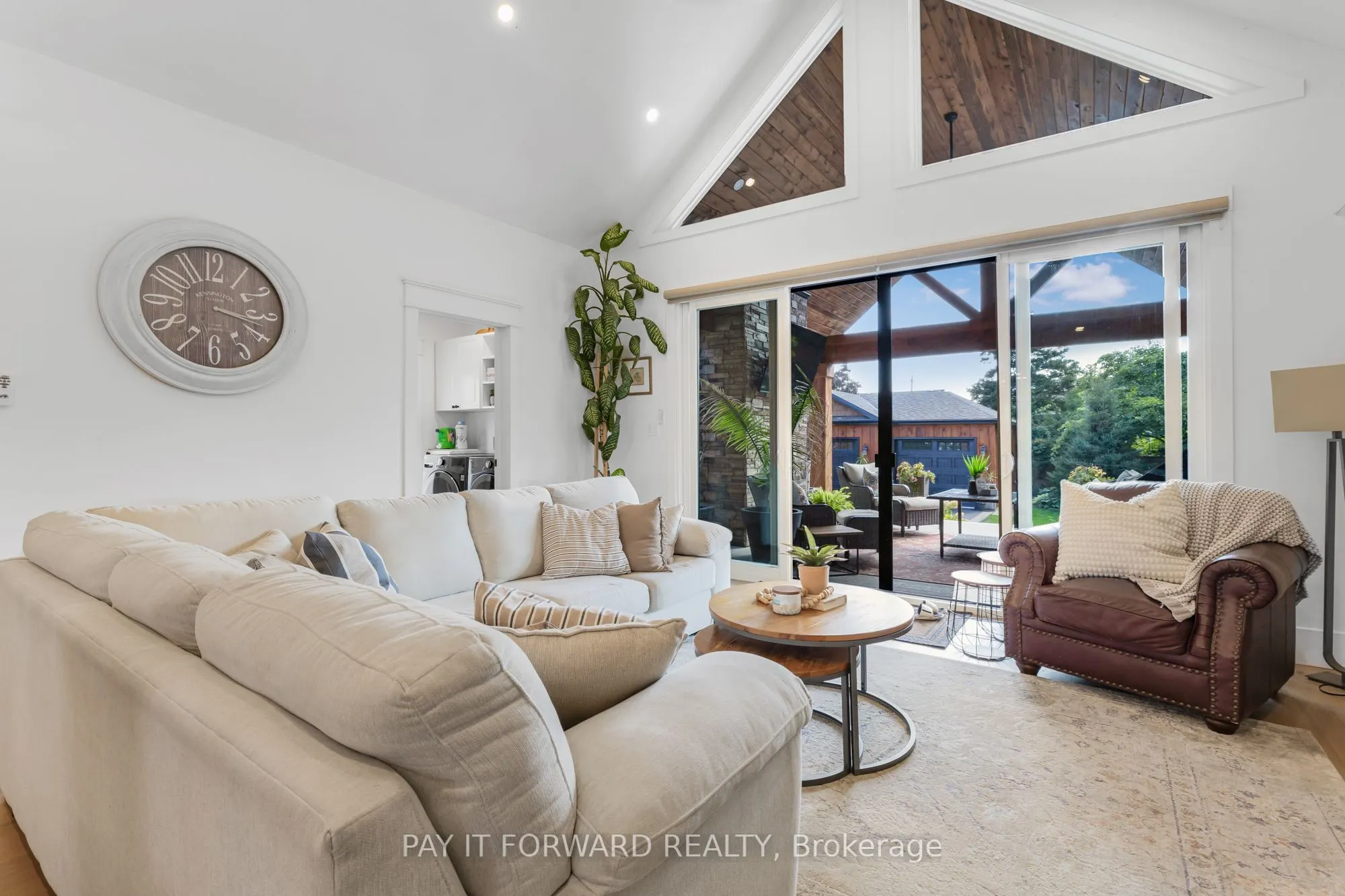 60 Mountain Brow Boulevard