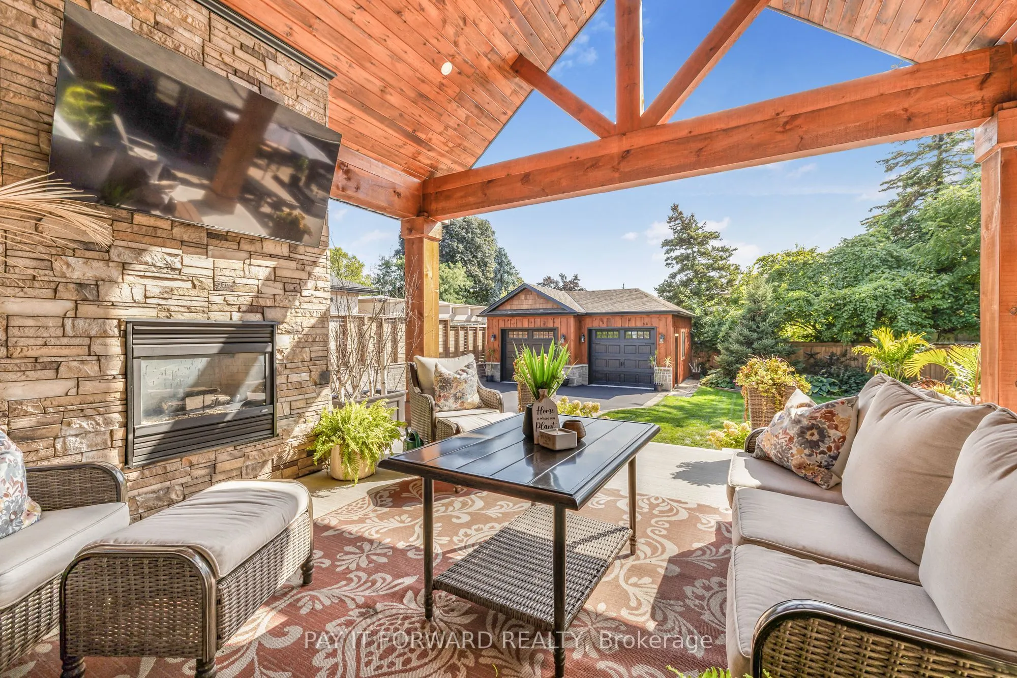 60 Mountain Brow Boulevard