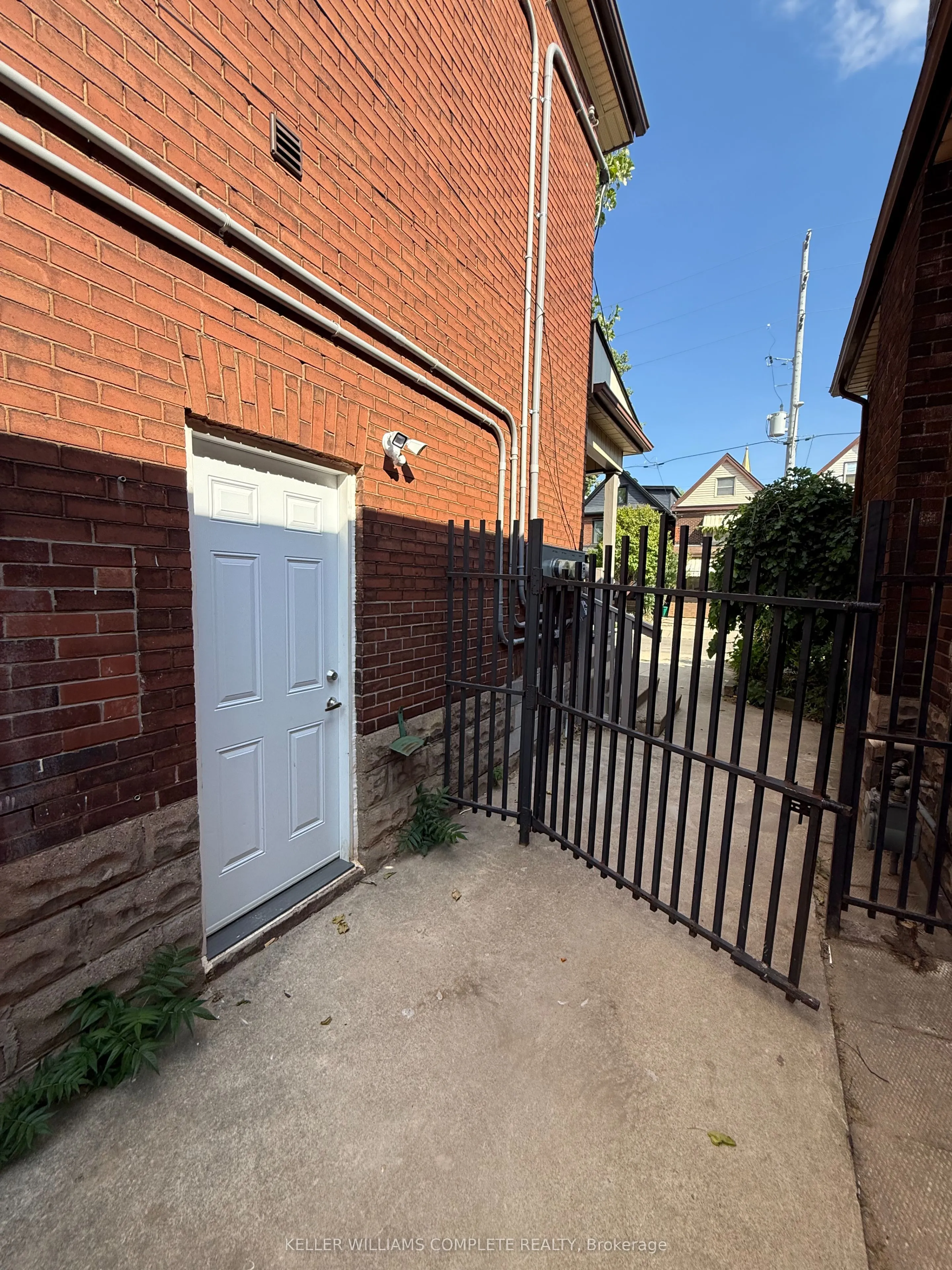 187 STIRTON Street, #lower