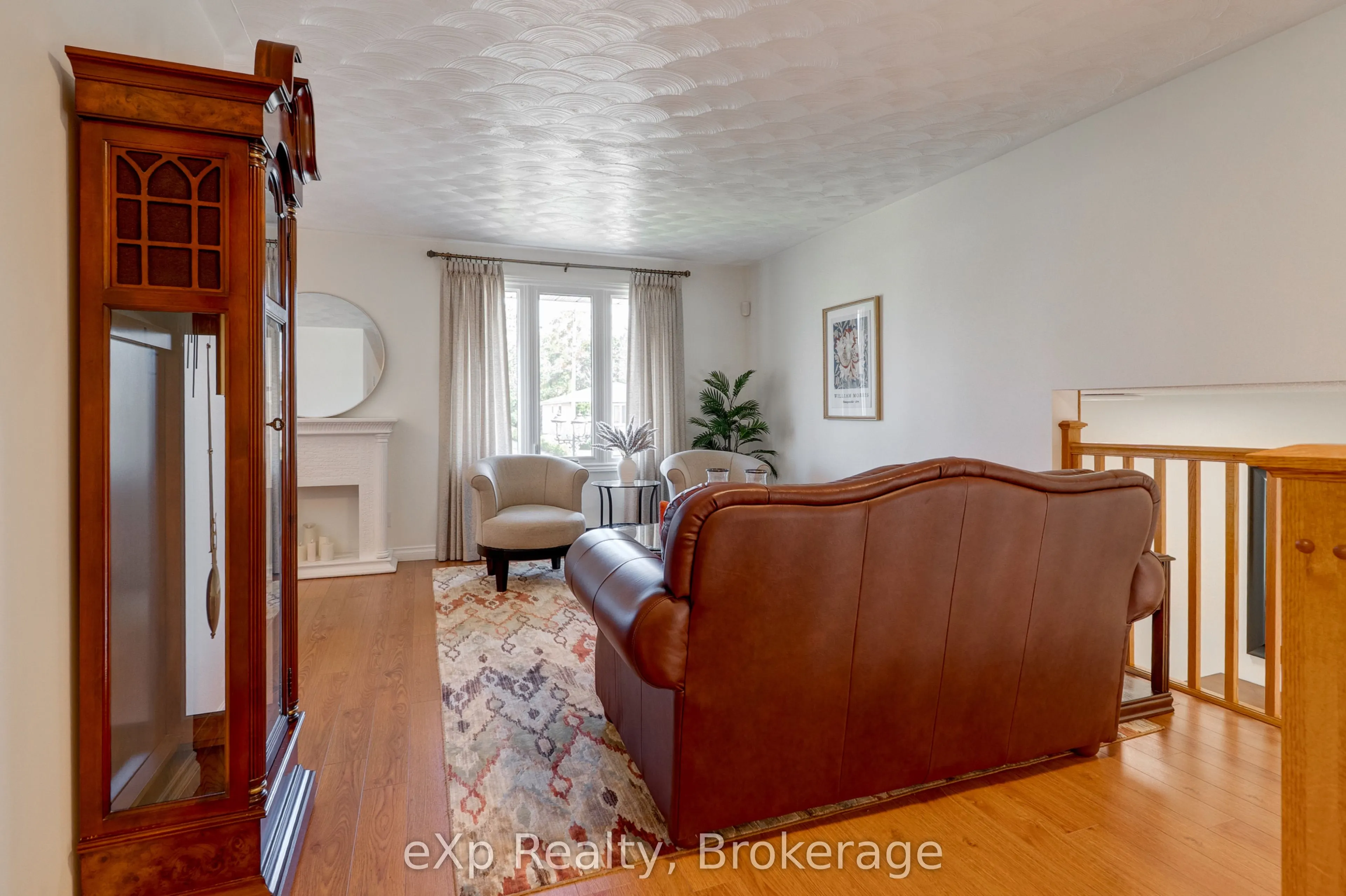 4145 Fernand Avenue