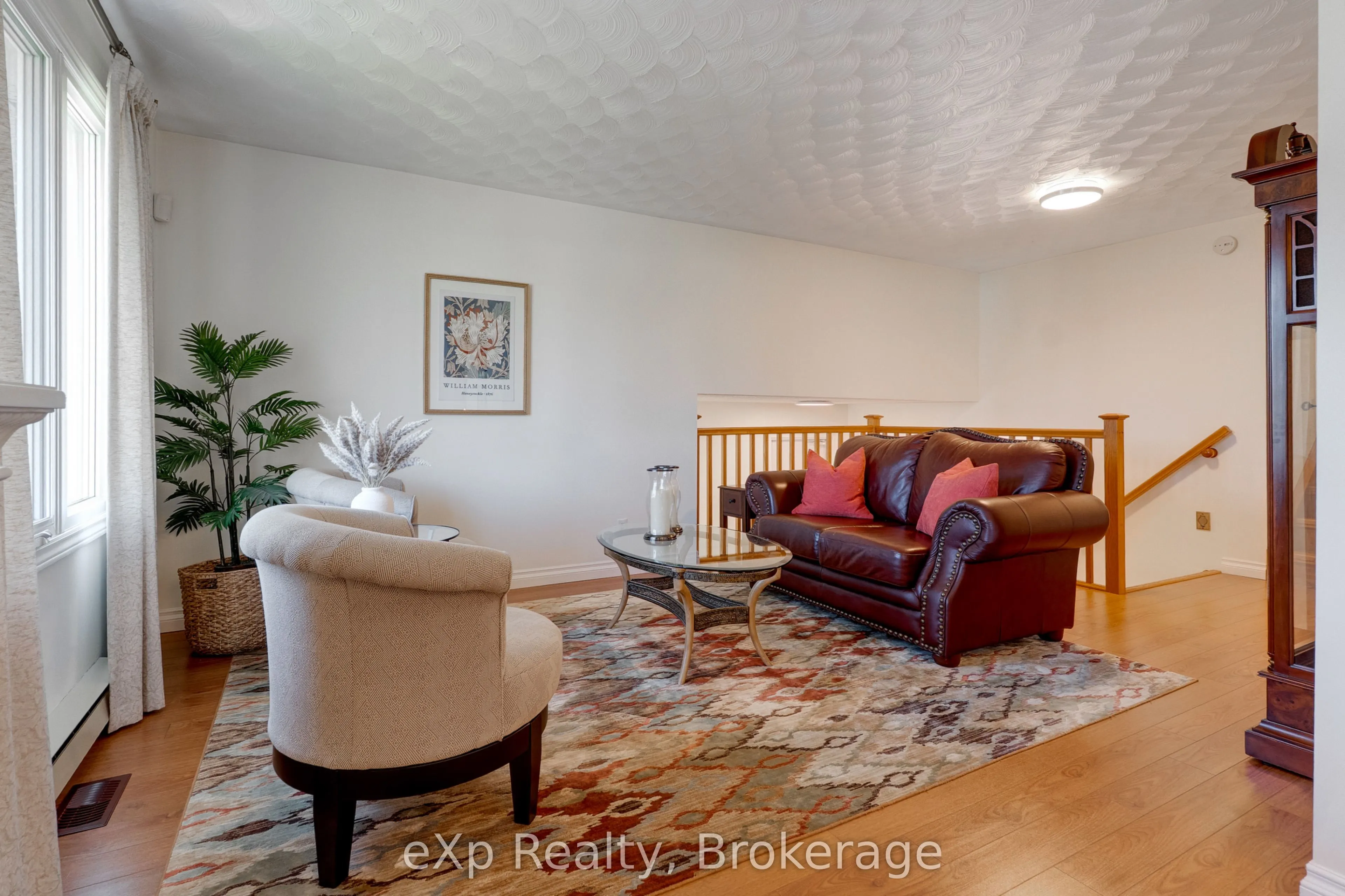 4145 Fernand Avenue