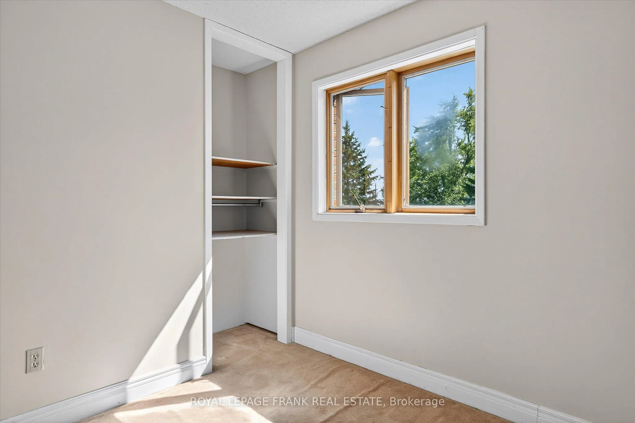 549 Bissview Avenue