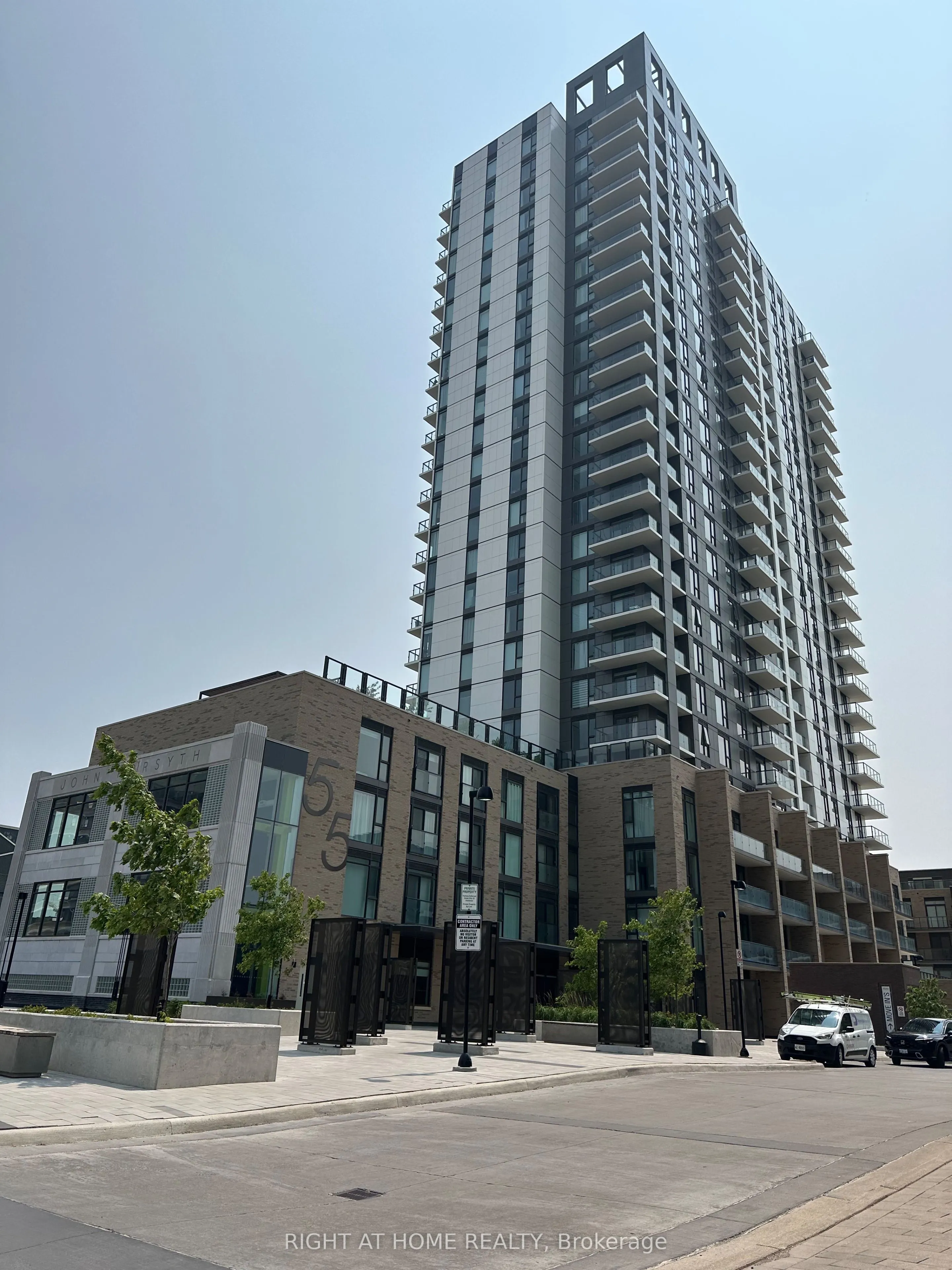 55 Duke Street W, #415