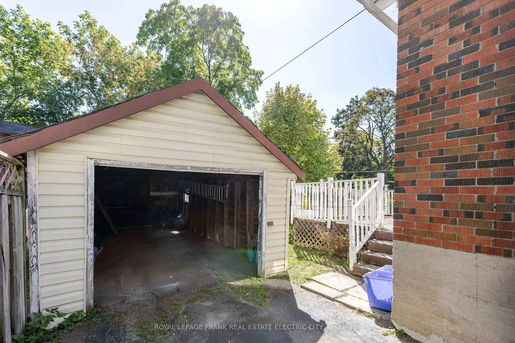 287 McGill Street
