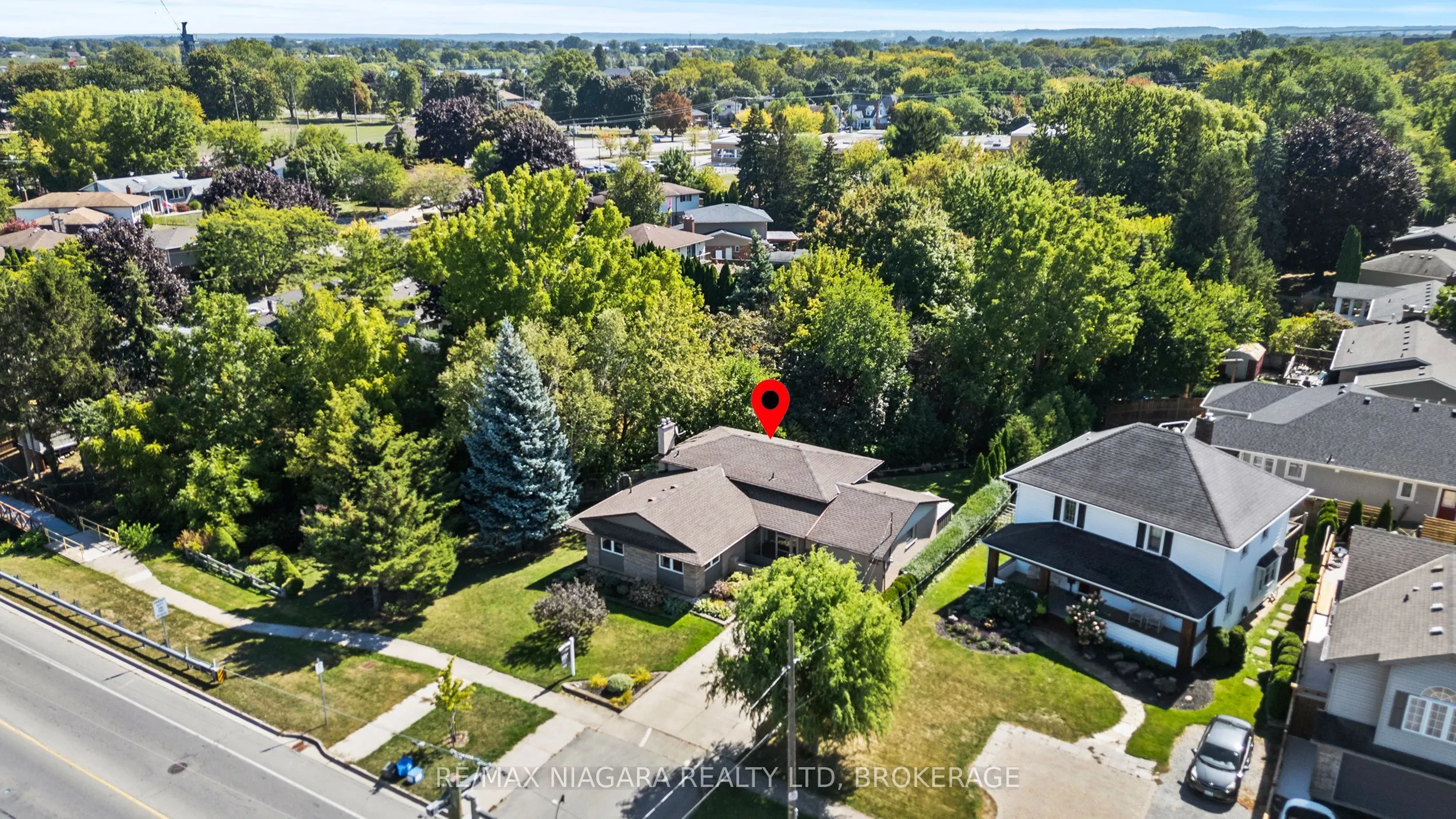 294 Lakeshore Road