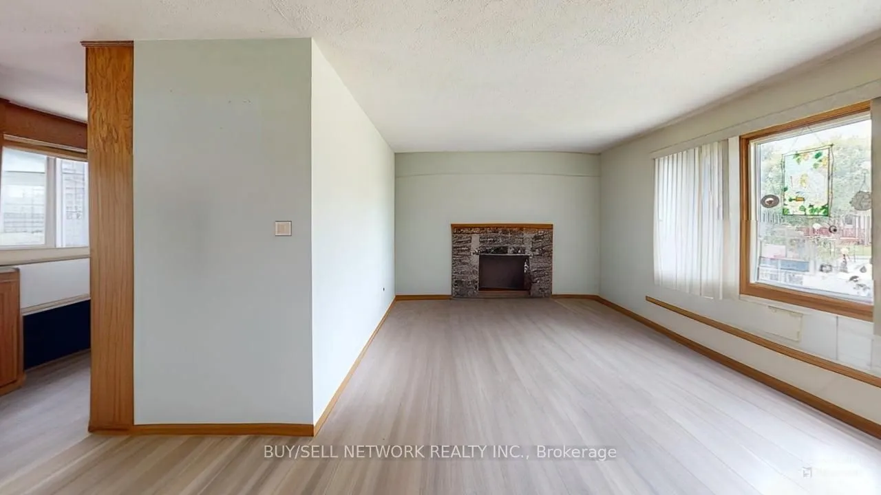 9 Hemlock Street